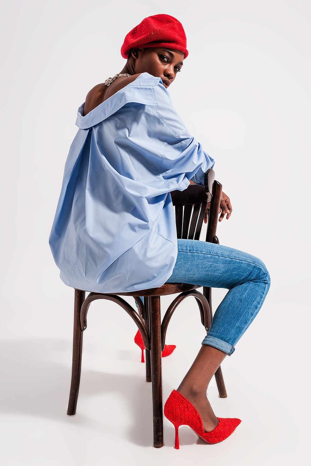 Oversized Relaxed Blue Poplin Shirt for Women - Casual Comfort Wear for Everyday Outings and Weekend Getaways