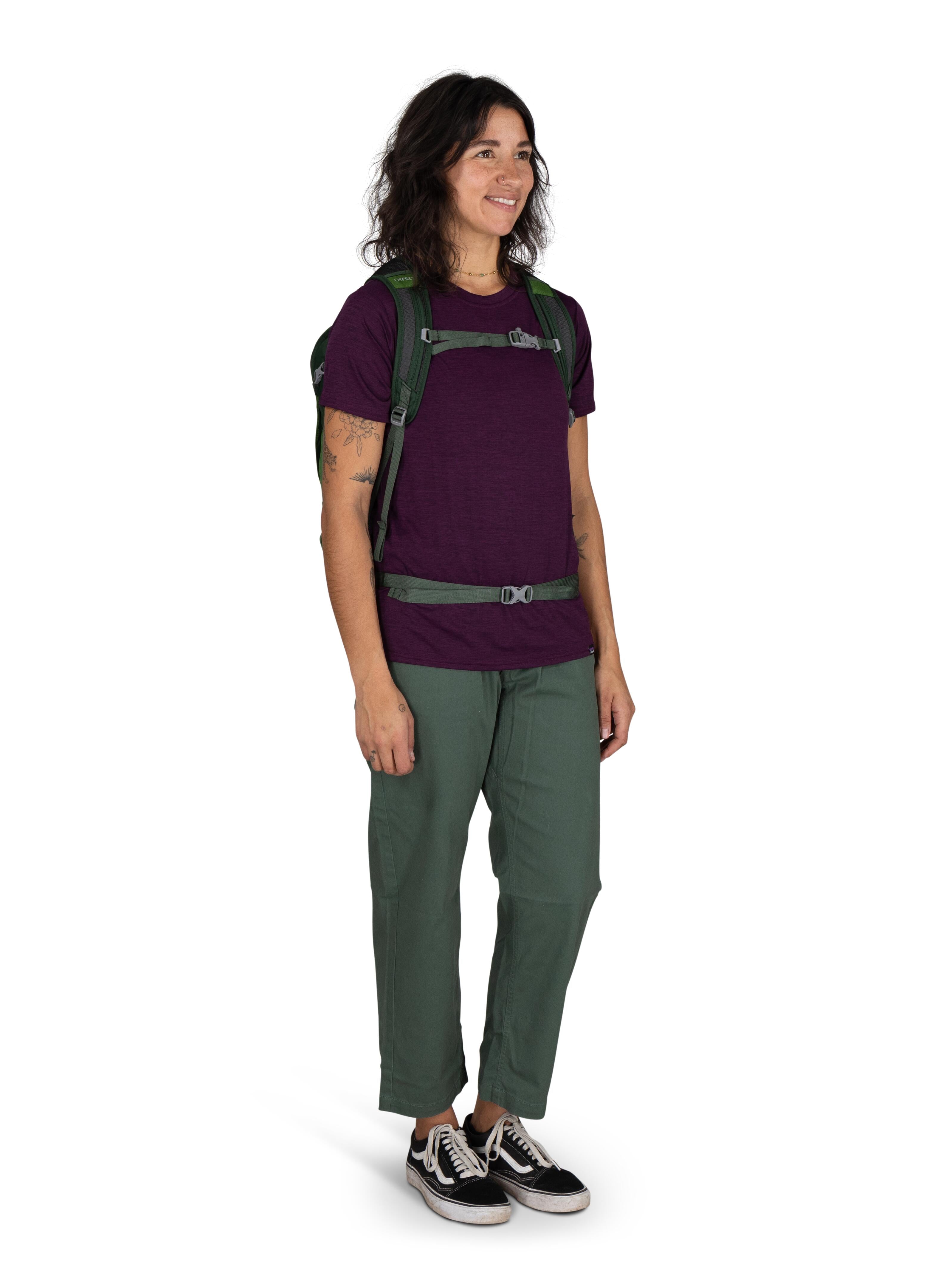 Osprey Daylite Plus Everyday Backpack - Lightweight Hiking Daypack for Men & Women - Perfect for Travel, Commuting & Outdoor Adventures