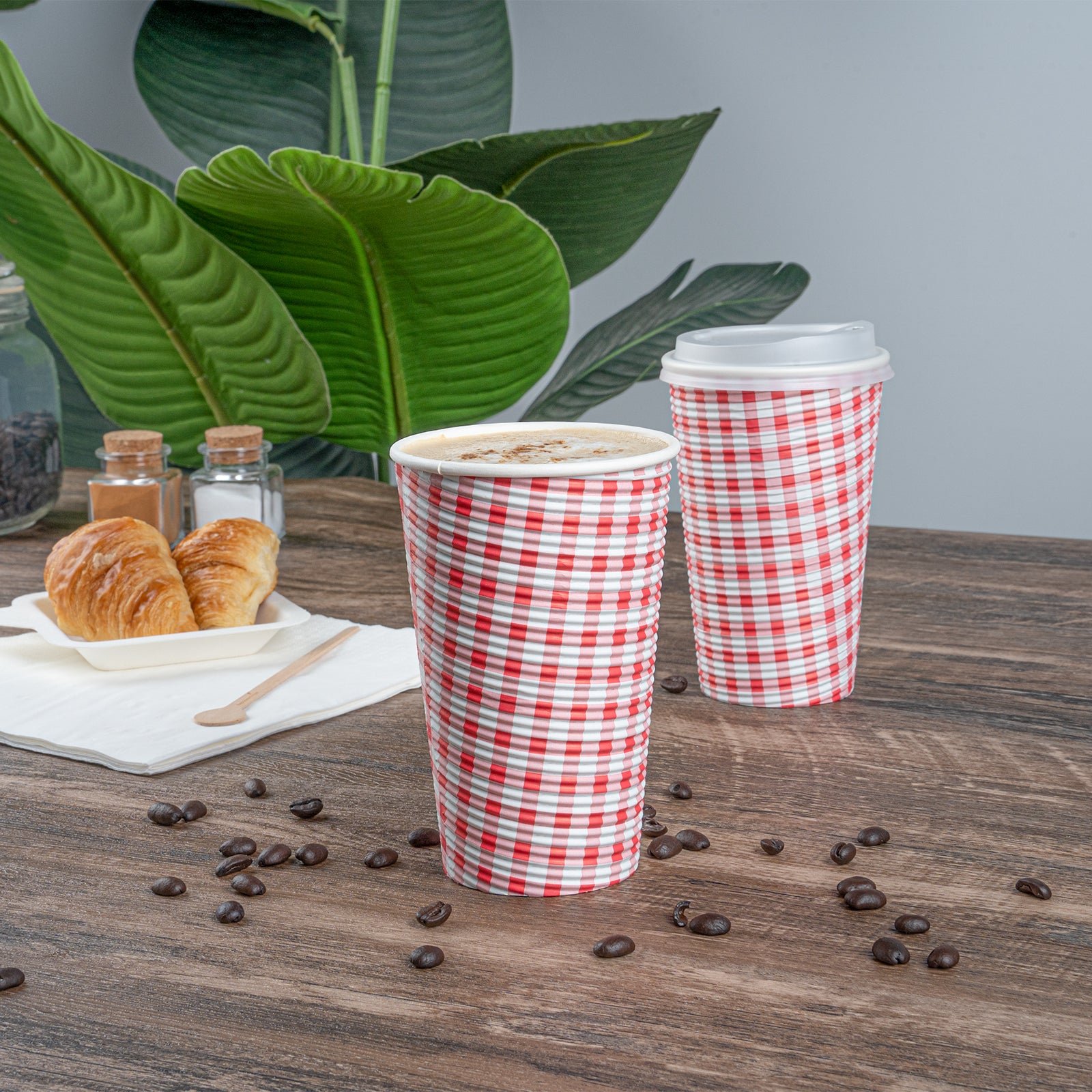 16 oz Disposable Paper Coffee Cups with Picnic Print - Spiral Wall Design - 3.5