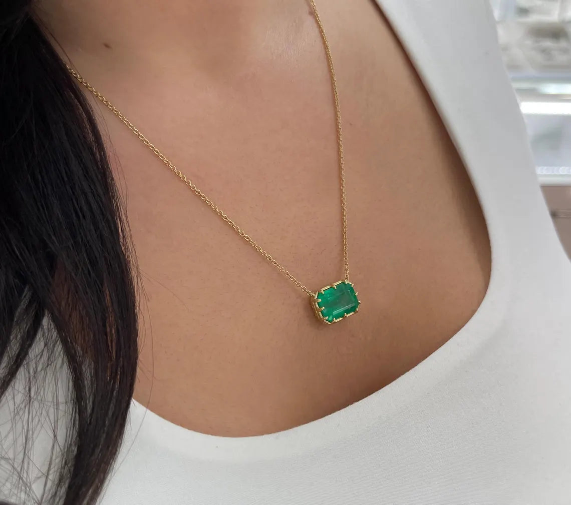 8.52ct Natural Emerald Cut Colombian Emerald Vintage Pendant Necklace - 18K Gold Plated Jewelry for Women, Gift for Mom, Anniversary, Birthday, Wedding