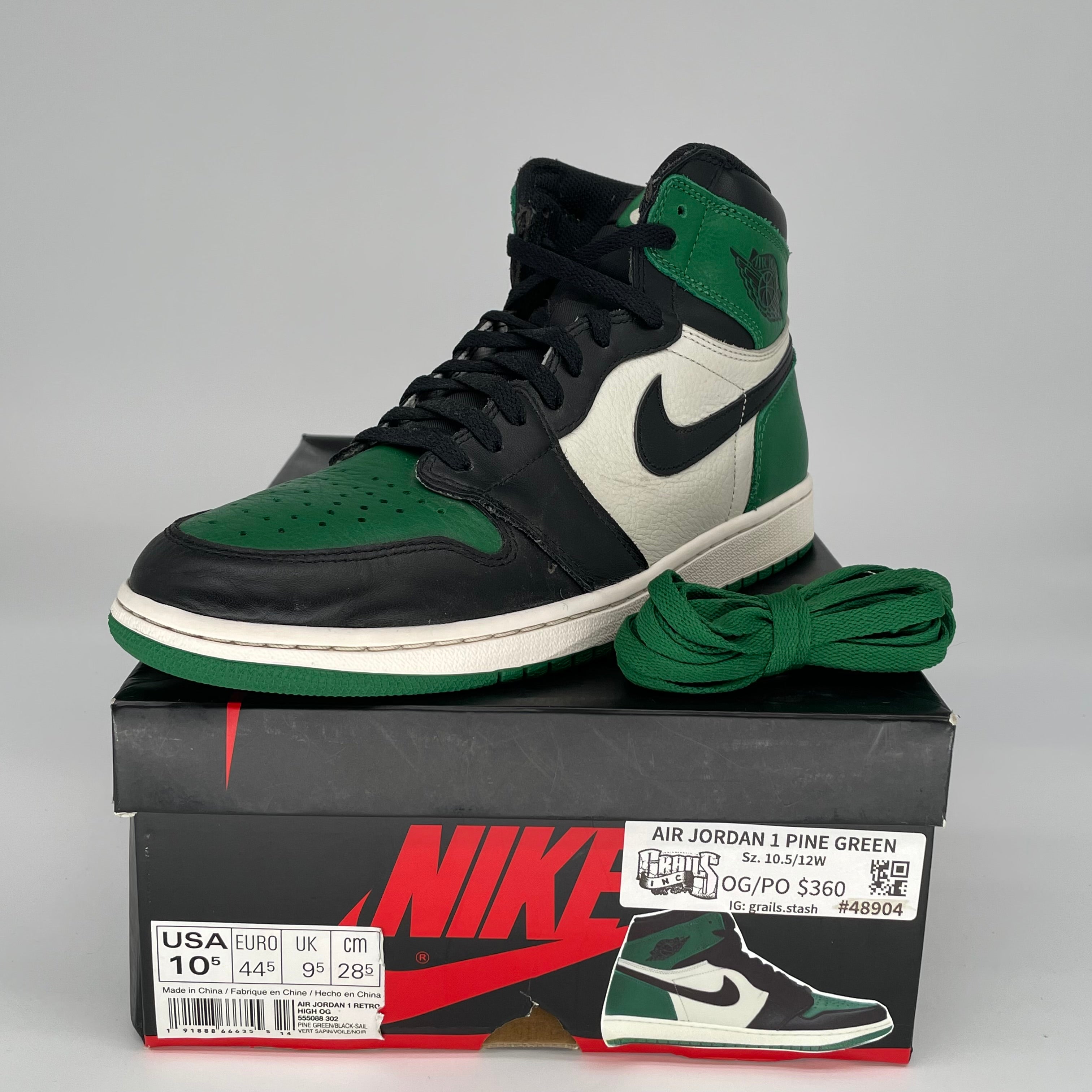 AIR JORDAN 1 Retro High OG Pine Green Basketball Shoes Men's Size 10.5 (555088-302) - Perfect for Sneaker Collectors & Streetwear Fashion