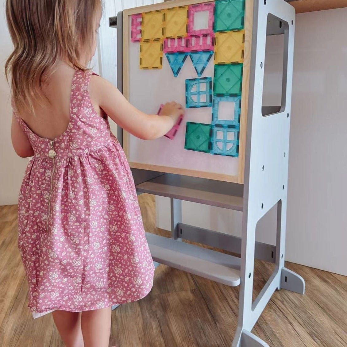 LOLA Deluxe Wooden Learning Tower for Toddlers - Adjustable Height Kitchen Helper Step Stool - Safe & Sturdy Montessori Toddler Standing Tower for Cooking, Baking & Learning - Perfect for Kids Ages 2-6