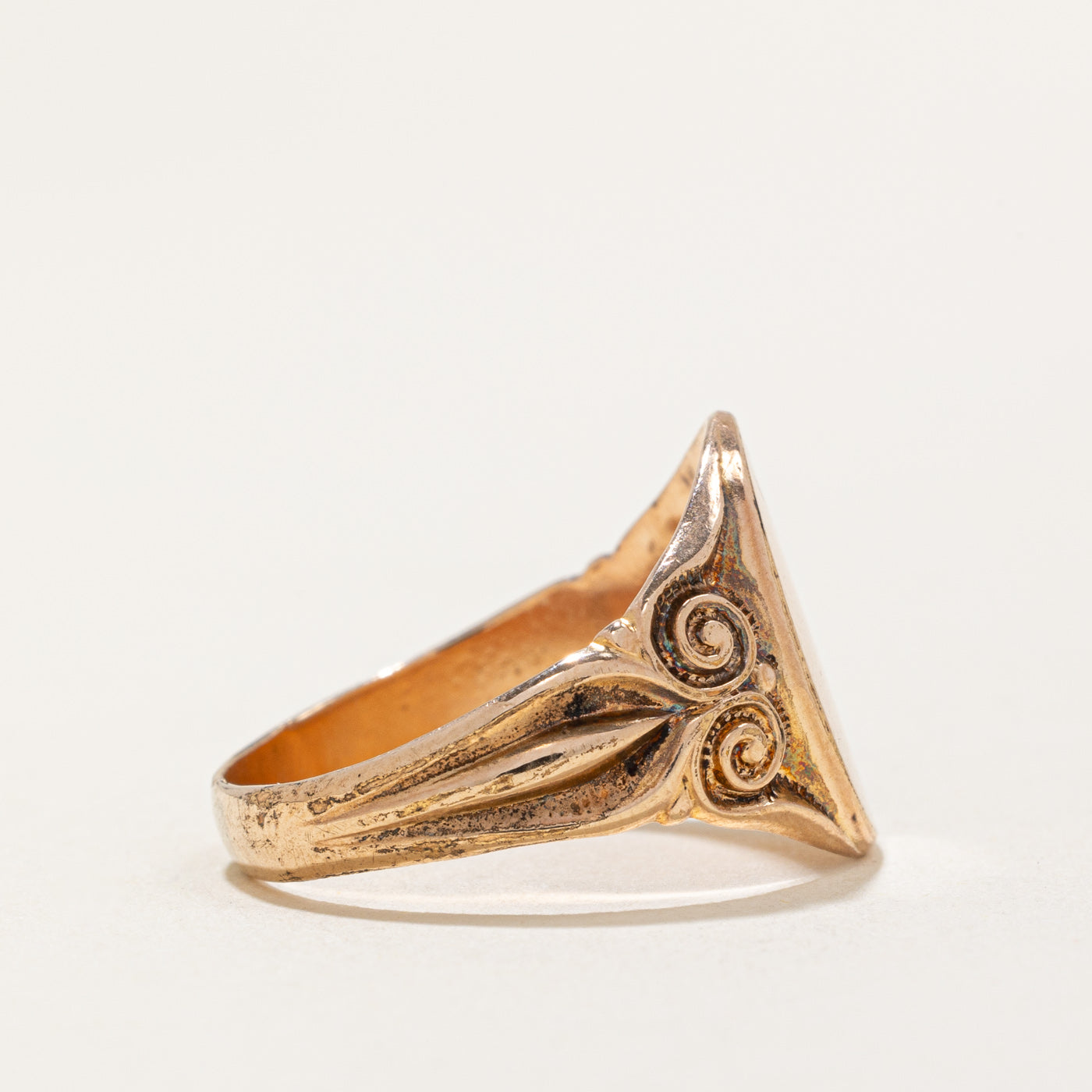 10K Rose Gold Signet Ring for Women - Size 8 - Personalized Engraved Statement Ring for Everyday Wear, Gift Giving & Special Occasions
