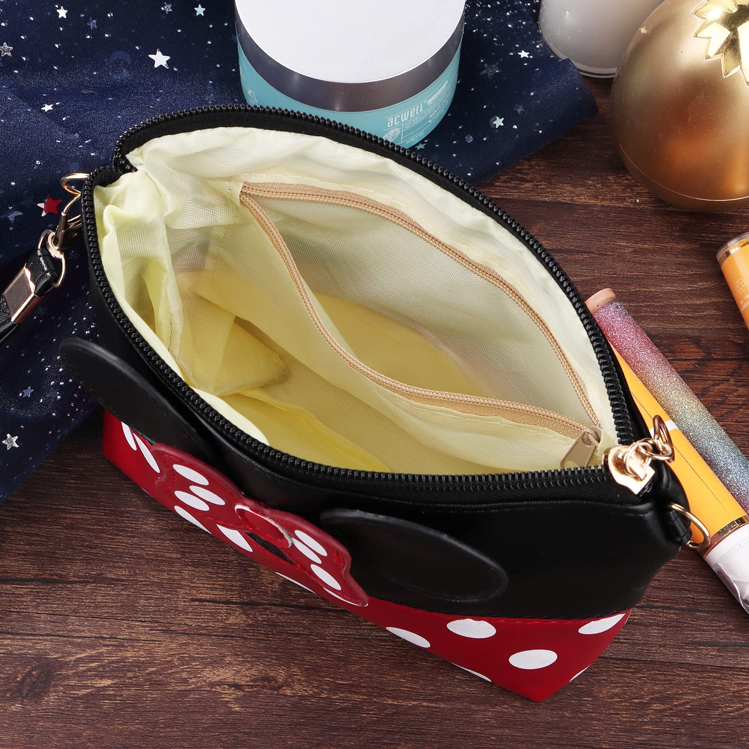 Cute Cartoon Leather Travel Makeup Bag for Women & Girls - Portable Cosmetic Organizer & Toiletry Pouch - Perfect for Vacation, Gym, School & Daily Use (Black)