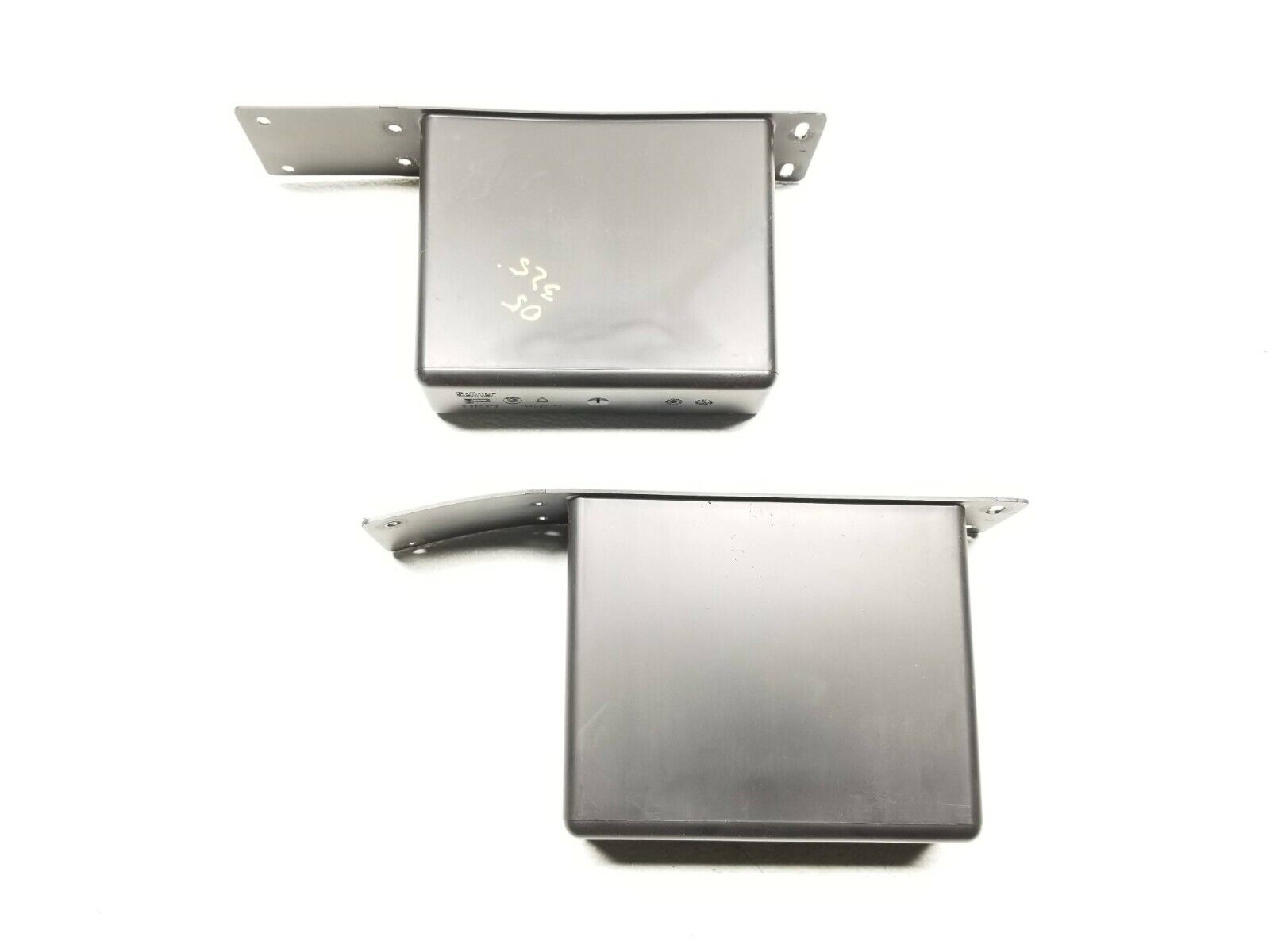 BMW E46 325xi Trunk Storage Tray Pair - OEM Replacement Parts for 01-05 Models | Perfect for Organizing Car Accessories & Road Trips