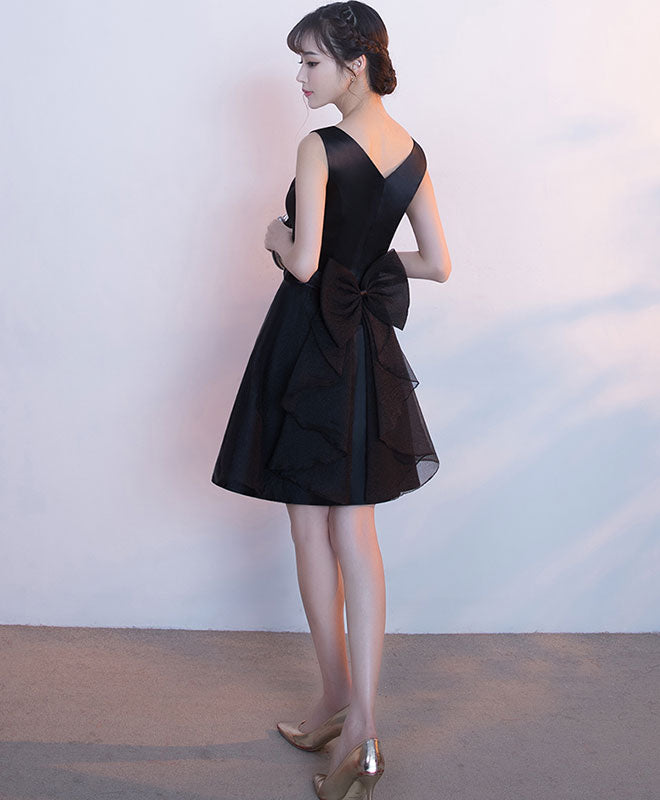 Elegant Black Short Prom Dress for Women - Homecoming Party, Cocktail Dress for Semi-Formal Events & Special Occasions