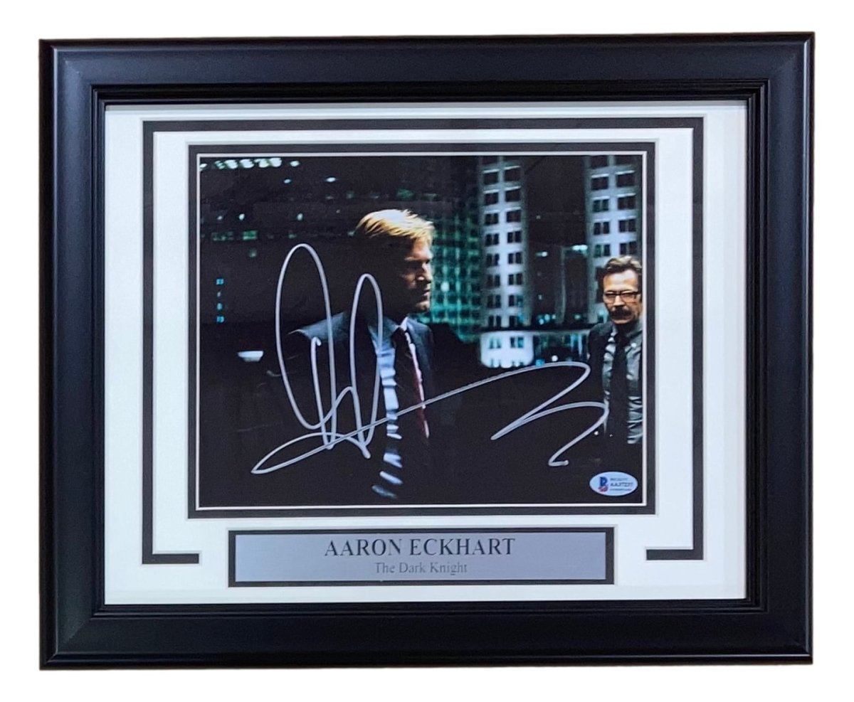 Aaron Eckhart Autographed The Dark Knight 8x10 Photo - Authentic Signed Memorabilia with COA - Perfect for Movie Fans & Collectors - Display in Home Theater, Office, or Man Cave