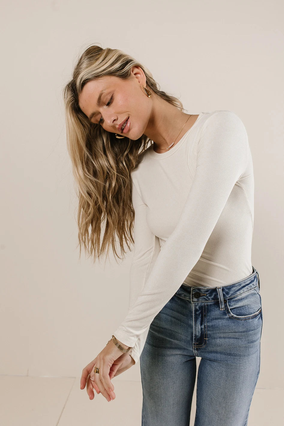 Journee Women's Ribbed Knit Top in Cream - Soft Stretch Crewneck Shirt for Casual Wear, Layering & Everyday Outfits | FINAL SALE
