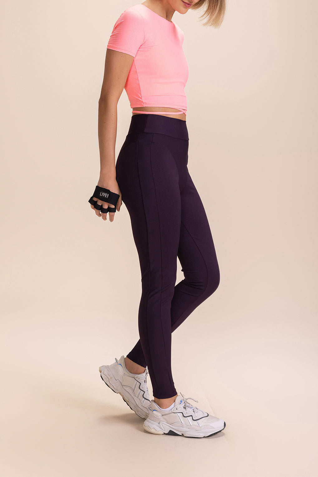 Women's Ribbed Crop T-Shirt - Soft Stretchy Comfort Fit for Casual Wear, Gym & Layering