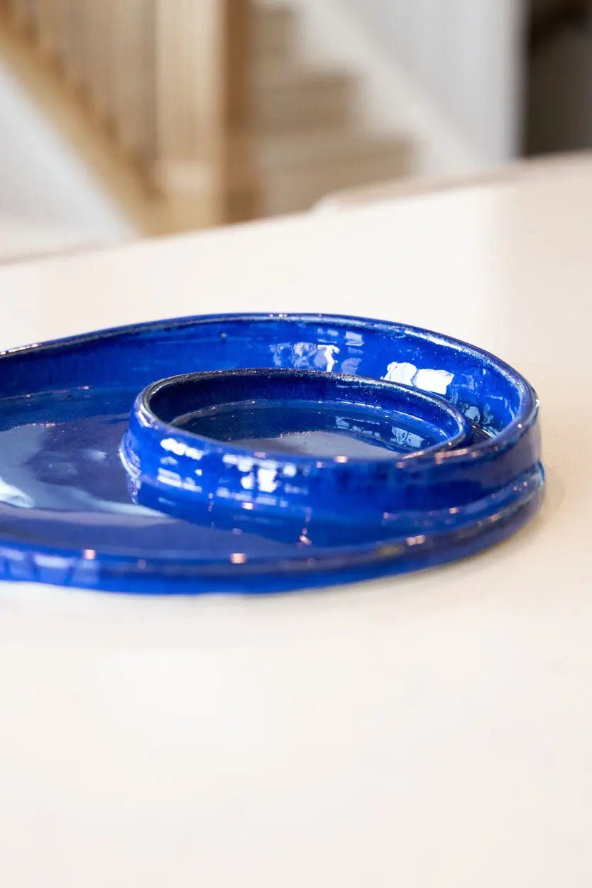 Cheeseball & Crackers Serving Platter - Elegant Blue Appetizer Tray for Parties, Entertaining, and Holiday Gatherings