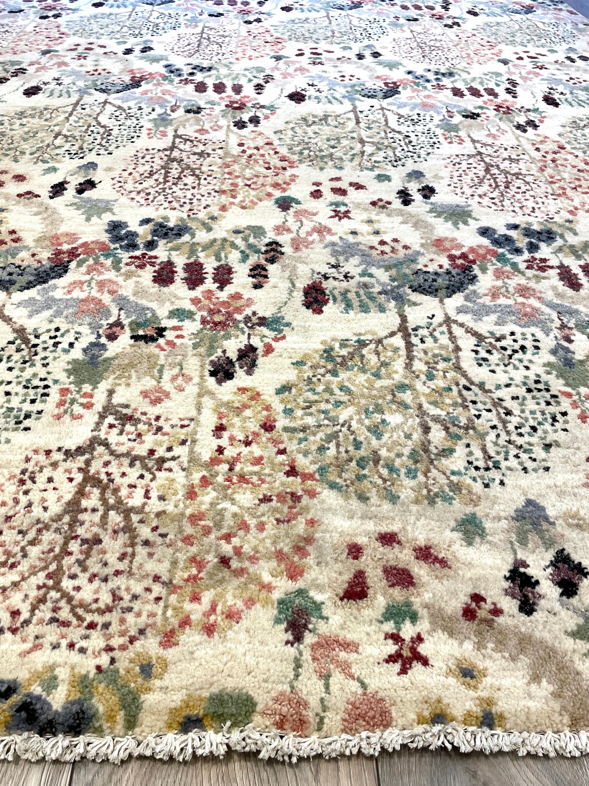 Orient Paradise Off White Area Rug 201x309 cm (6.6x10.1 ft) - Soft Plush Living Room Carpet for Bedroom, Dining Room & Home Decor