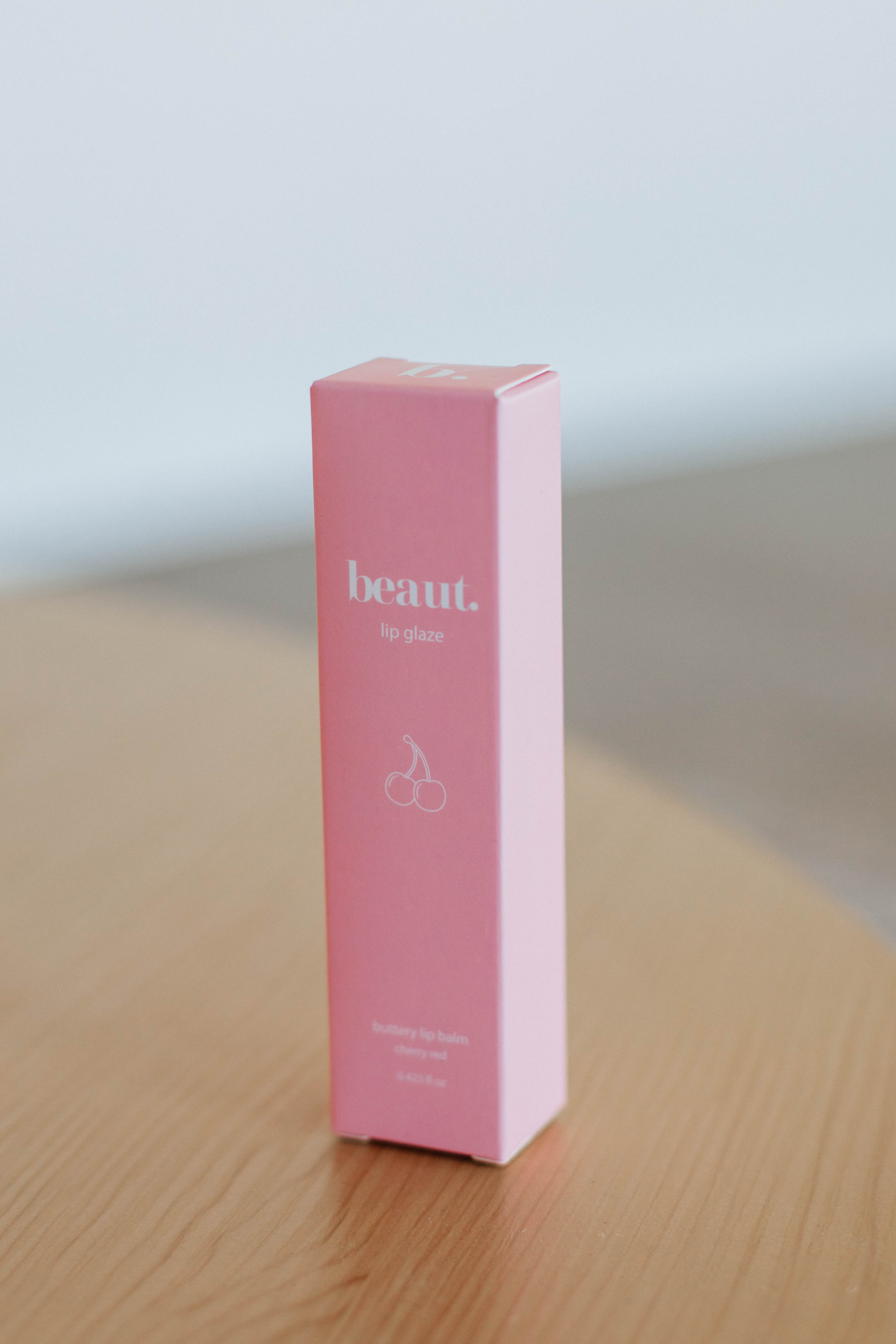 Luxury Lip Gloss - Hydrating & Shiny Lip Glaze for Women - Perfect for Daily Wear & Special Occasions