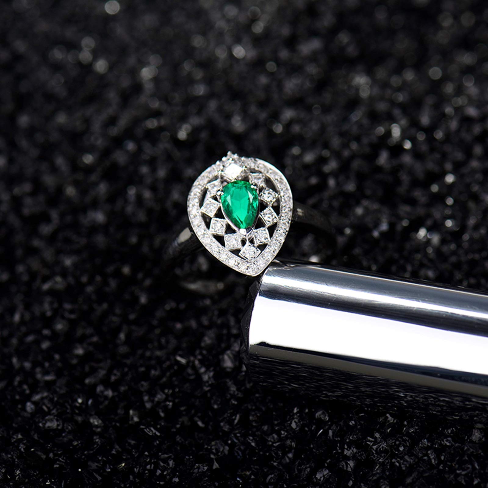 18K White Gold Pear Emerald Ring for Women - 0.4CT 3 Prong Hollow Anniversary Band | Elegant Birthday & Valentine's Day Gift for Her | Perfect for Weddings, Engagements & Special Occasions