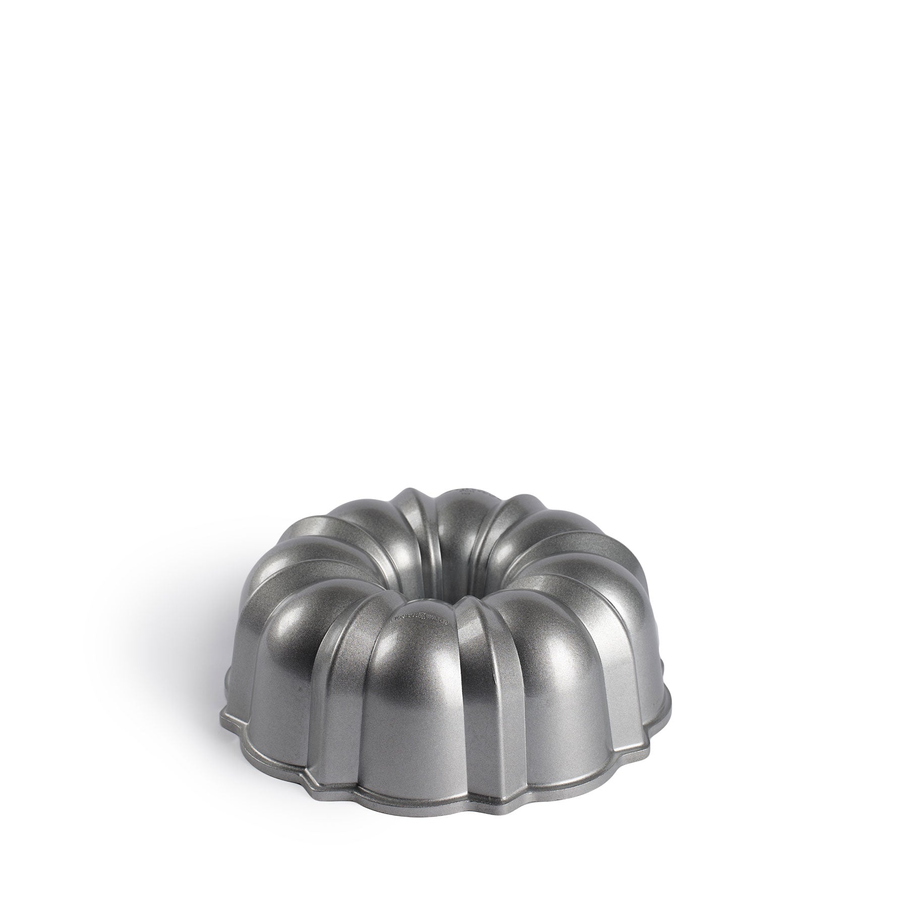Premium Non-Stick Sparkling Silver Bundt Cake Pan - 10 Inch Durable Baking Pan for Cakes, Bread & Desserts - Perfect for Birthday Parties, Holidays & Family Gatherings
