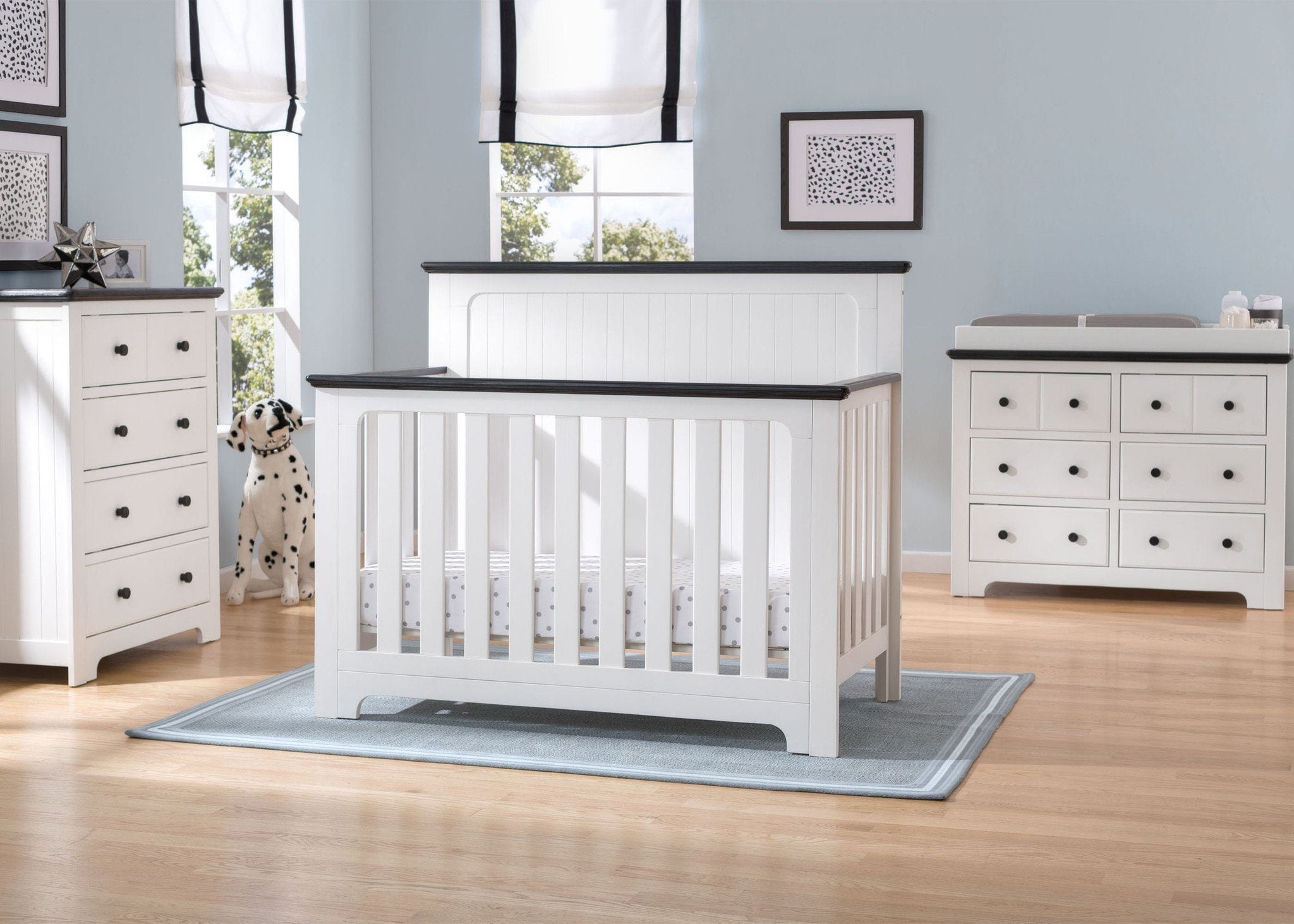 Providence 4-in-1 Convertible Baby Crib - Toddler Bed & Daybed with Adjustable Mattress Height | Nursery Furniture for Newborns to Kids