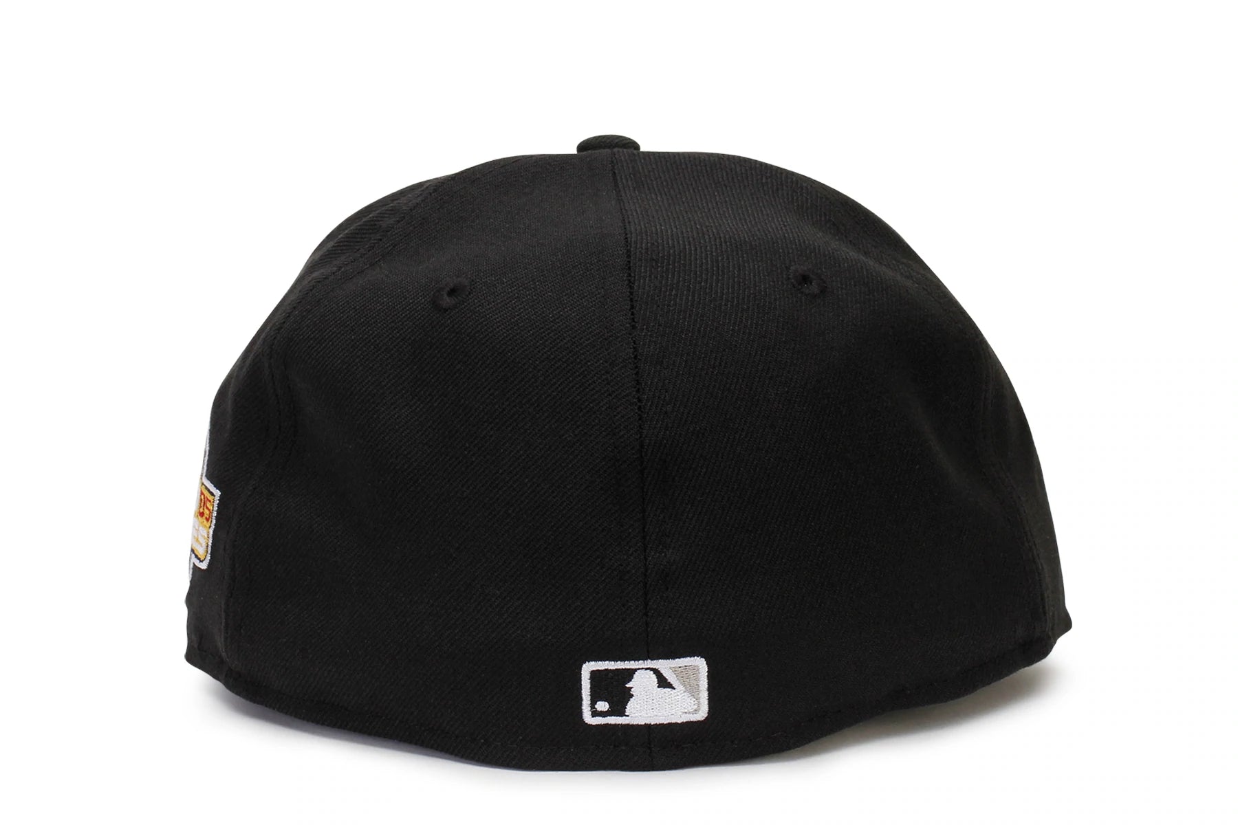 Chicago White Sox 2005 World Series Championship Fitted Cap - Official MLB Baseball Hat for Men - Perfect for Baseball Games, Sports Events & Fan Collections