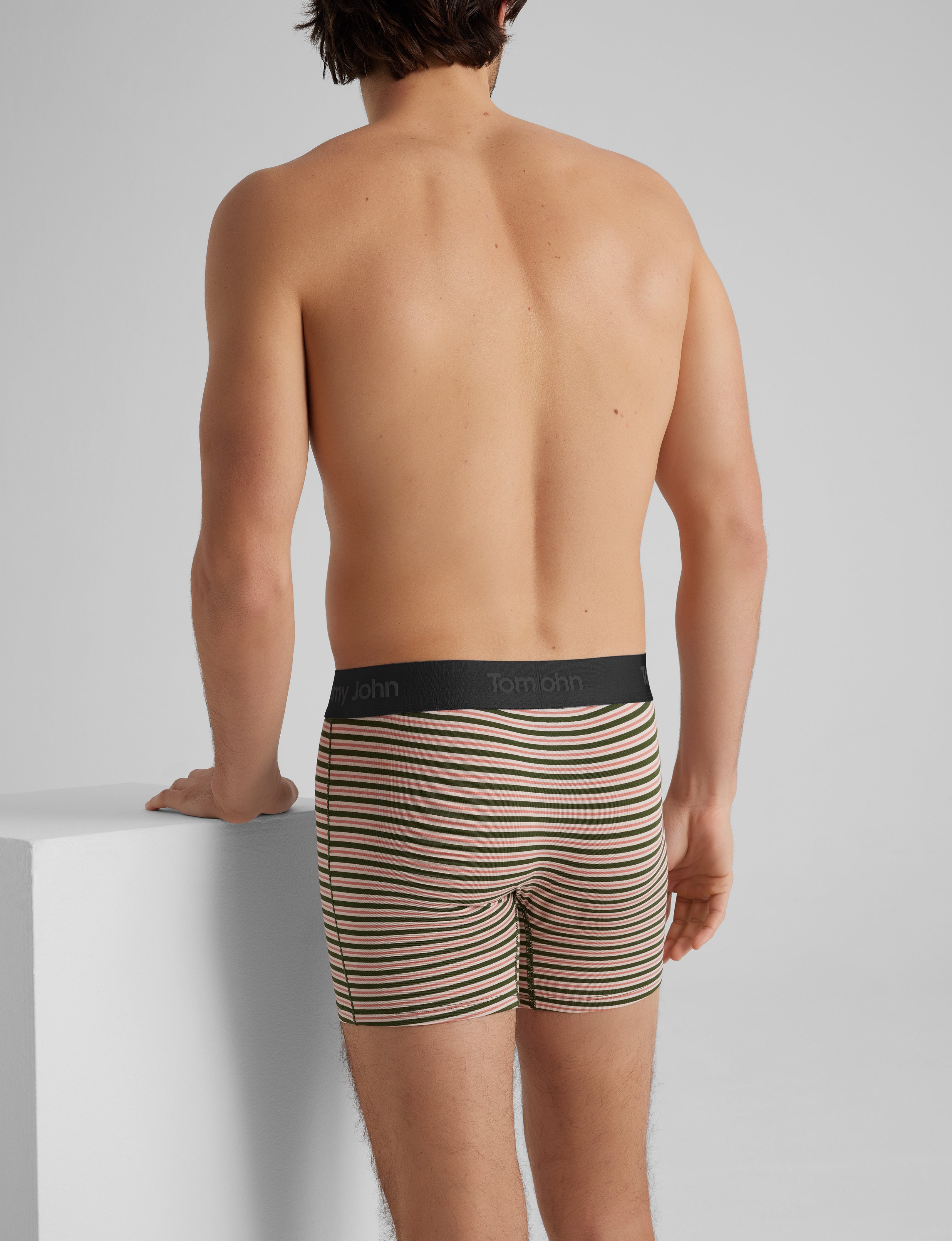 Second Skin Trunk 4 - Ultra Comfortable Men's Underwear with Seamless Design & Breathable Fabric - Perfect for Gym, Travel, and Everyday Wear