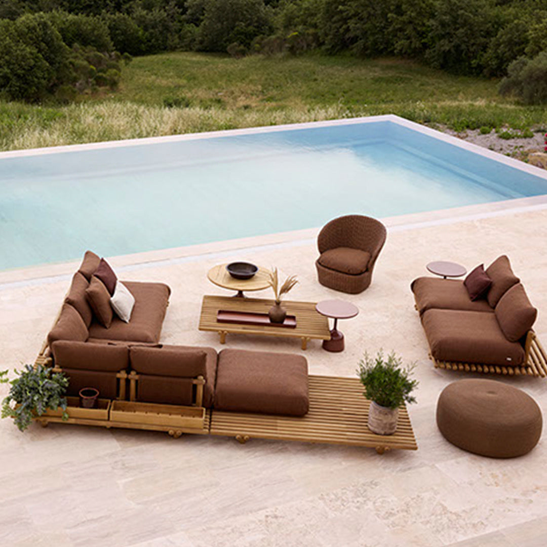 Premium Coast Lounge Chair with 360° Swivel Base - Modern Patio Furniture for Outdoor Relaxation, Poolside Lounging & Backyard Decor
