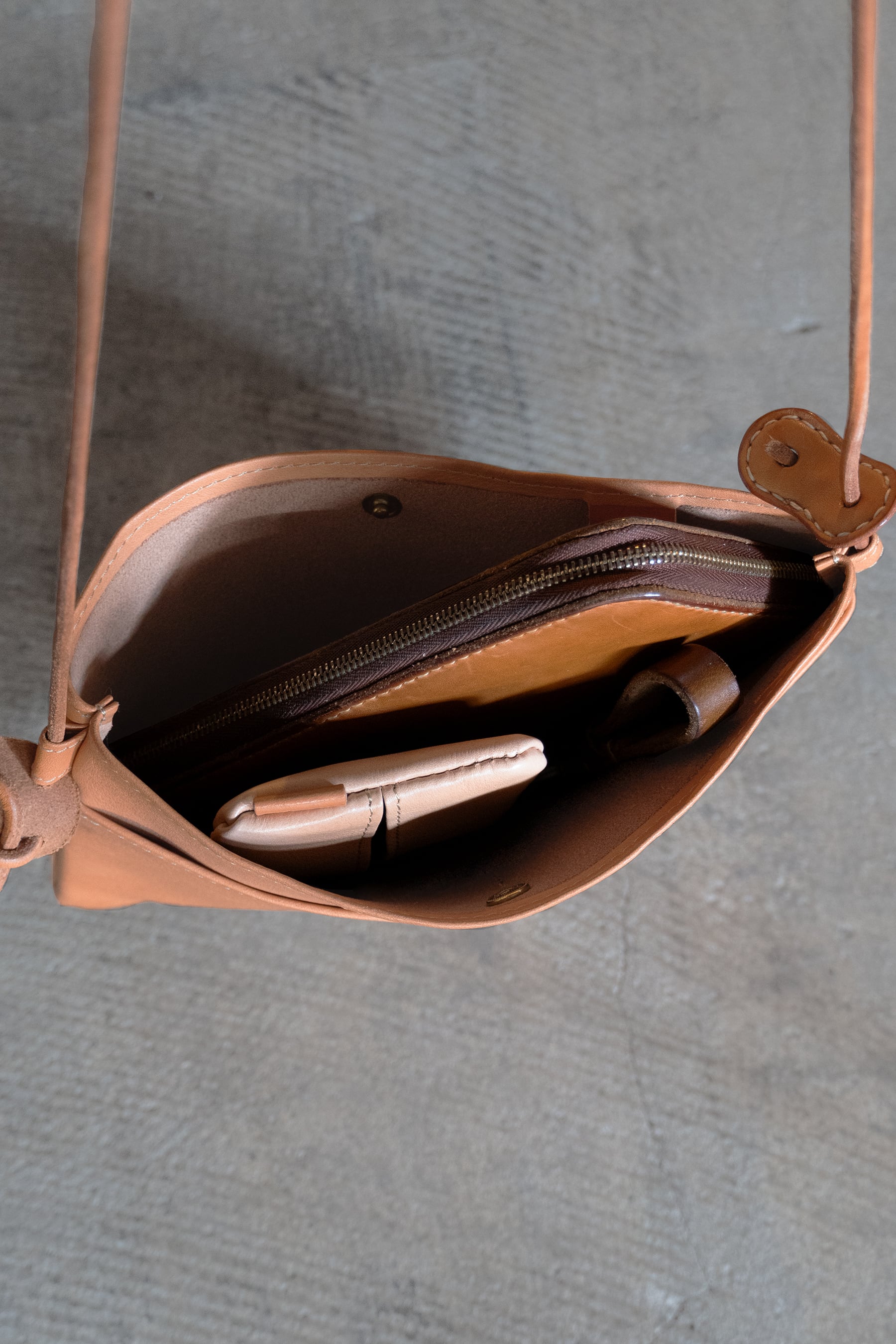 Premium Tochigi Leather Shoulder Bag - Handcrafted in Japan - Stylish Crossbody Sash Bag for Women - Perfect for Work, Travel & Everyday Use
