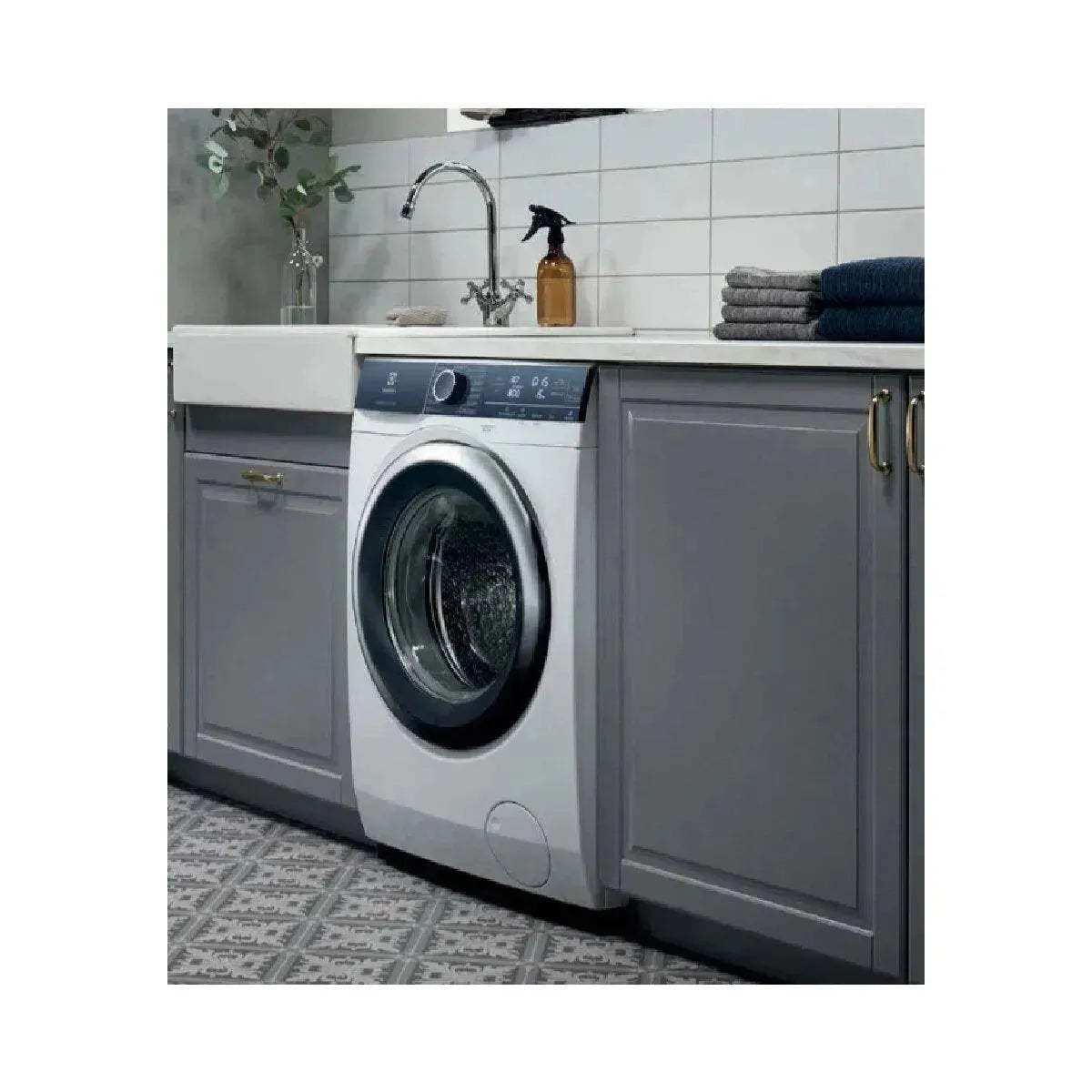 Electrolux 7.5kg Front Load Washing Machine EWF7524D3WB - Energy Efficient, Quiet Laundry Solution for Small Homes & Apartments