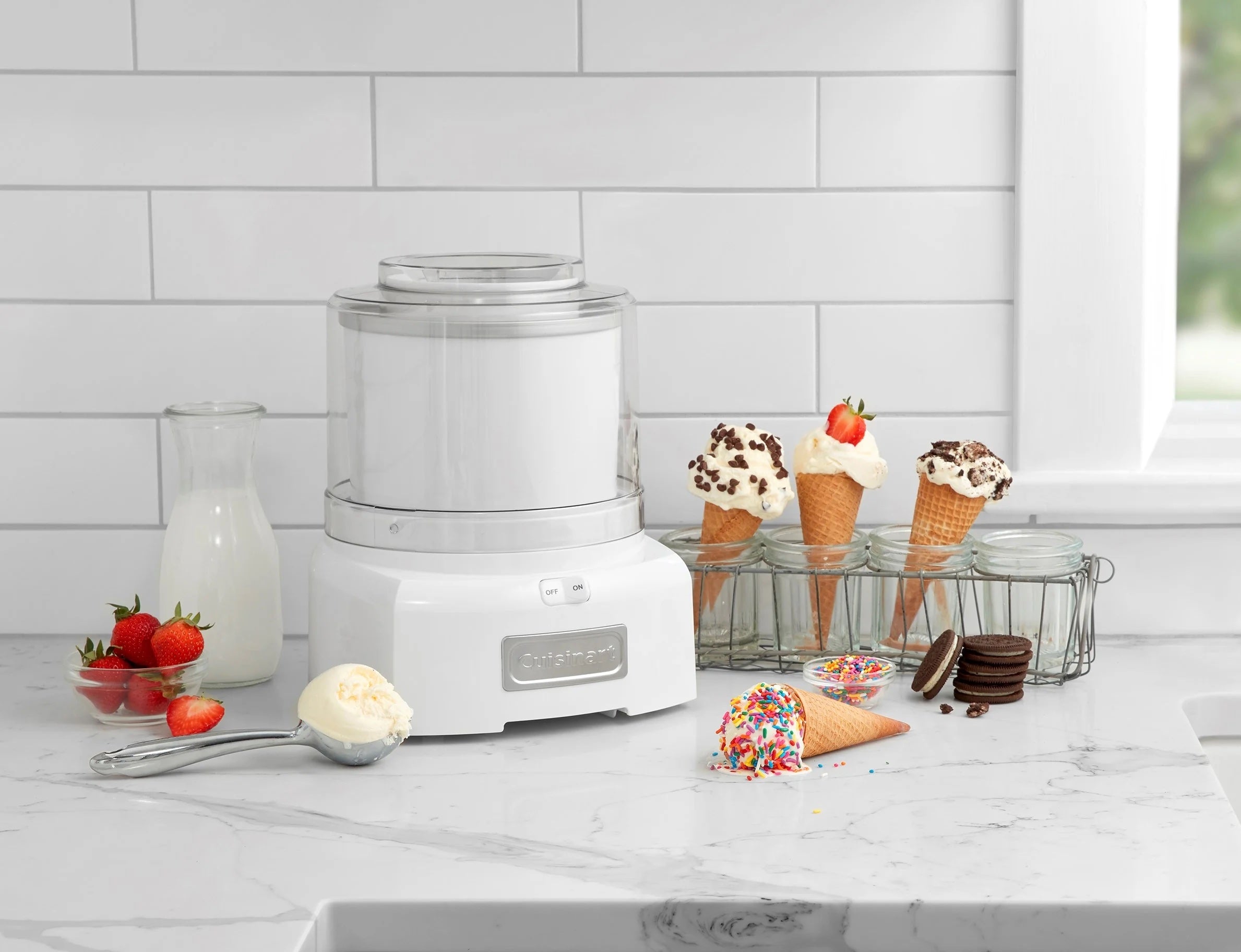 Best Ice Cream Maker Machine for Homemade Gelato, Sorbet & Frozen Yogurt - Easy to Use & Clean - Perfect for Parties, Family Gatherings & Summer Treats