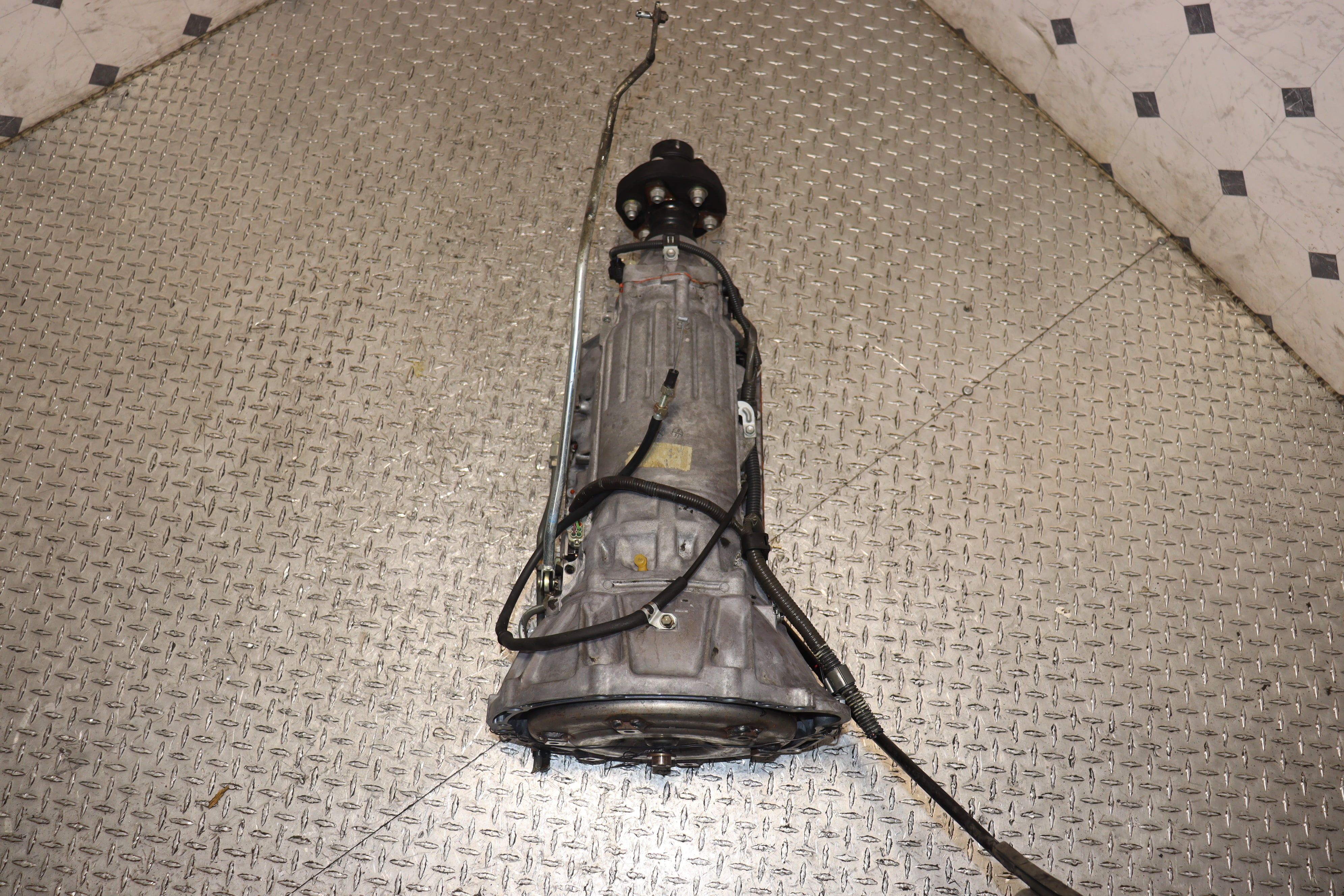 1995-1997 Lexus GS300 2JZ-GE 3.0L 6 Cylinder Automatic Transmission - JDM Engine Replacement Part for Performance Upgrades & Restoration Projects