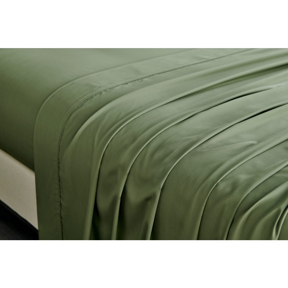 100% Natural Bamboo Bed Sheet Set - Queen Size, Oil Green Color - Soft, Breathable & Hypoallergenic - Perfect for Eco-Friendly Home, Hot Sleepers & Allergy Sufferers