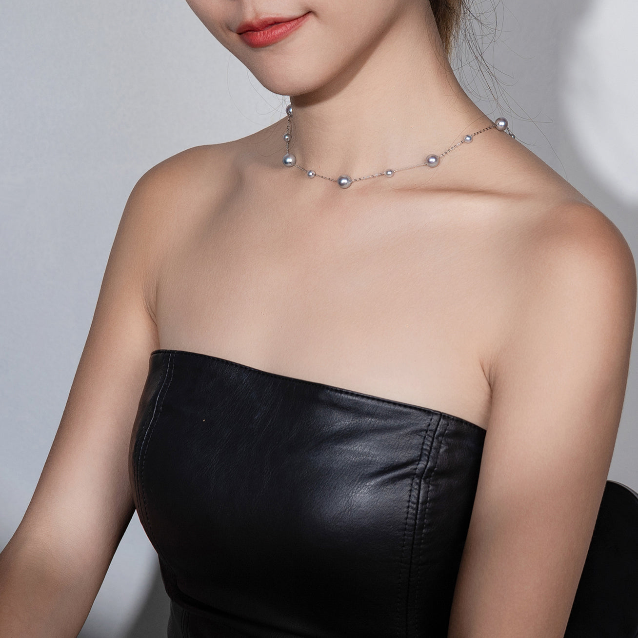 18K Solid Gold Akoya Madama Pearl Necklace - Elegant & Timeless Jewelry for Women, Perfect for Weddings, Anniversaries & Special Occasions | KN00074