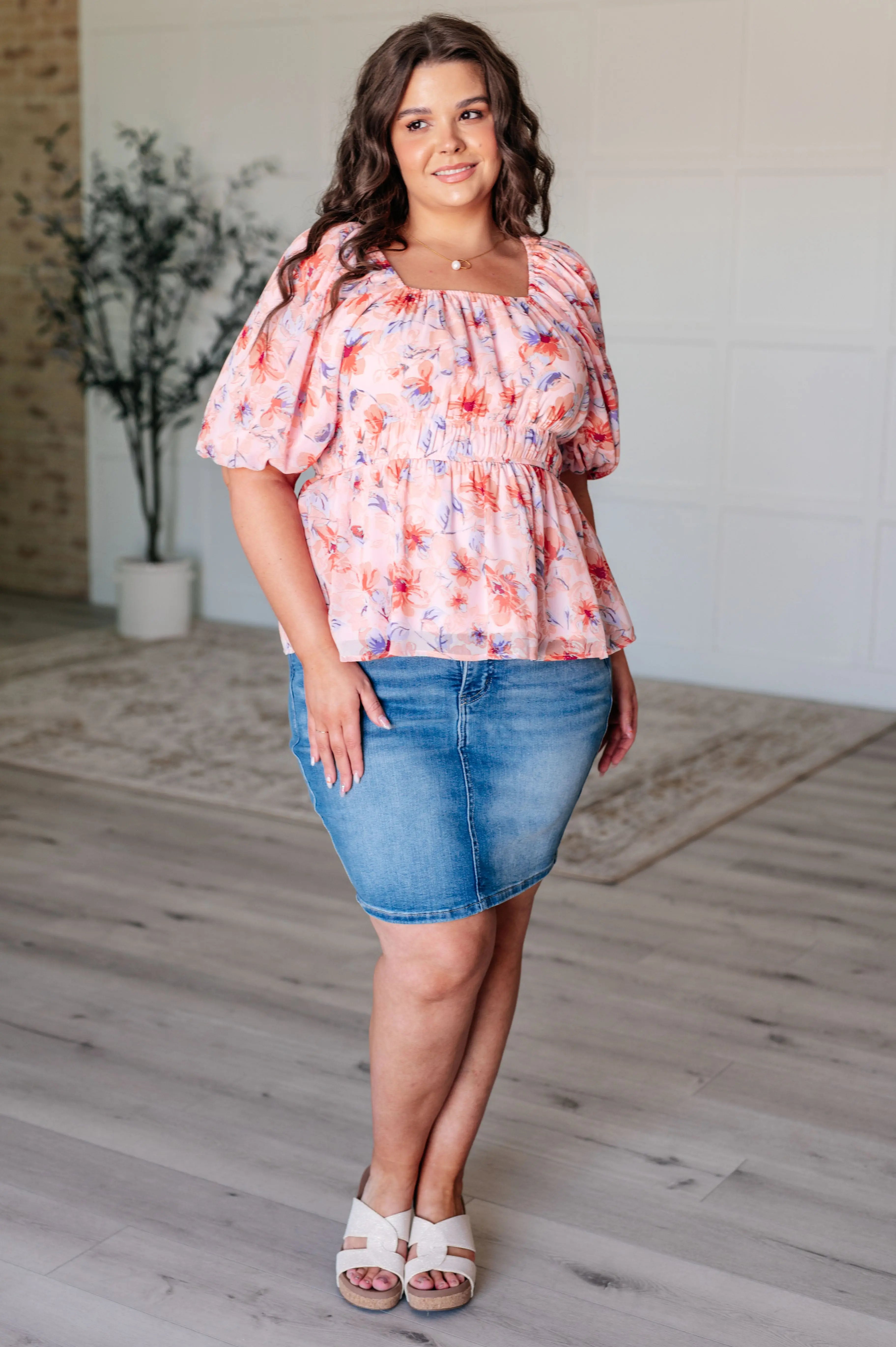 Elegant Square Neck Balloon Sleeve Blouse for Women - Trendy Ruffled Flowy Top for Office, Date Night & Special Occasions