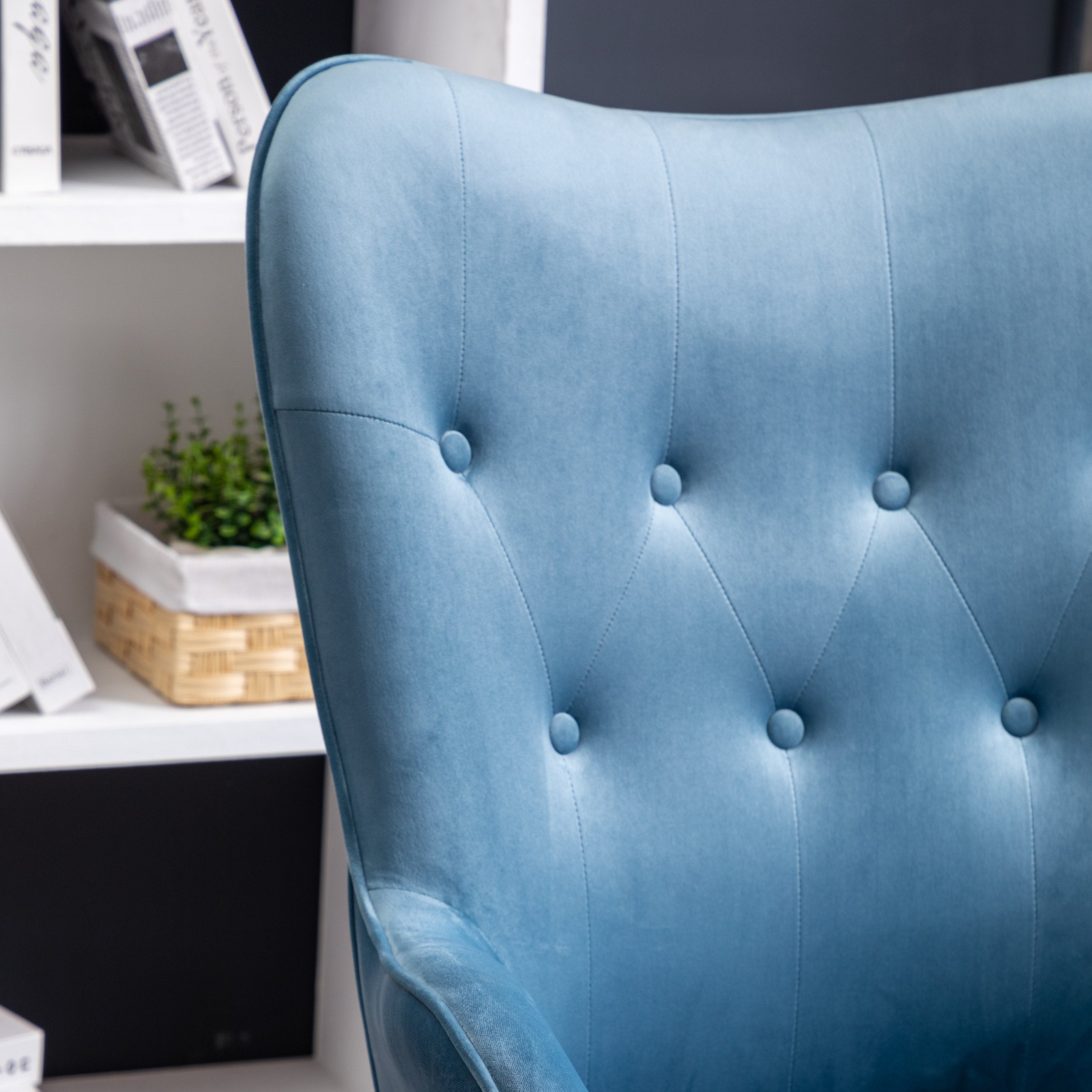 Roundhill Furniture Doarnin Contemporary Silky Velvet Tufted Button Back Accent Chair - Blue Velvet Upholstered Lounge Chair for Living Room, Bedroom & Office Decor - Perfect for Reading Nook, Home Theater Seating and Guest Room Furniture