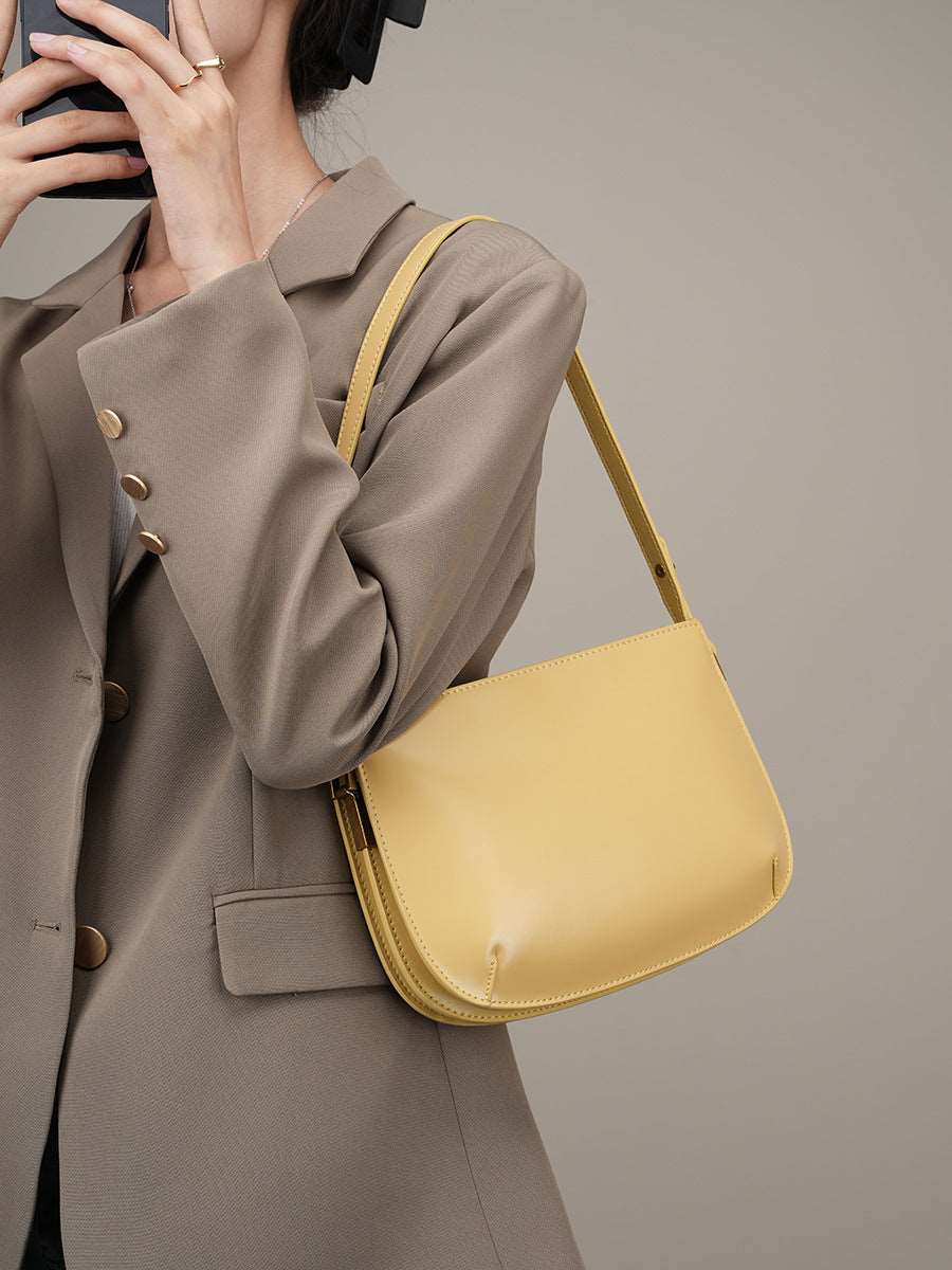 Stylish Mini Crossbody Bag for Women - Fashionable Small Shoulder Purse - Perfect for Everyday Use, Travel & Date Nights