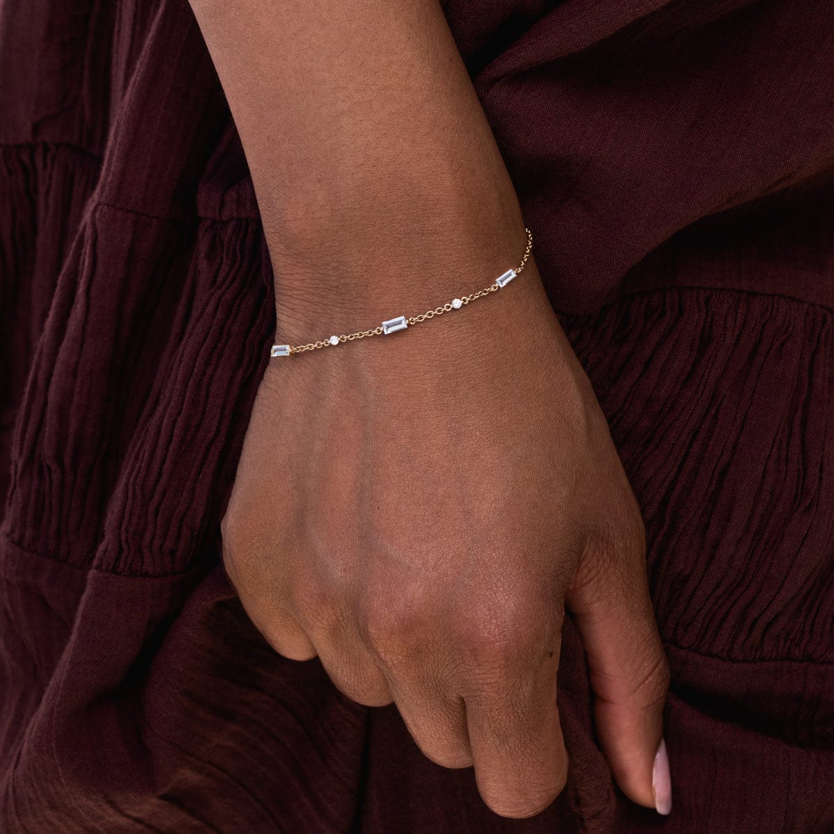 Aquamarine Azure Bracelet for Women - Genuine Stone Beaded Jewelry - Elegant Adjustable Wristband for Daily Wear, Gift Giving & Special Occasions