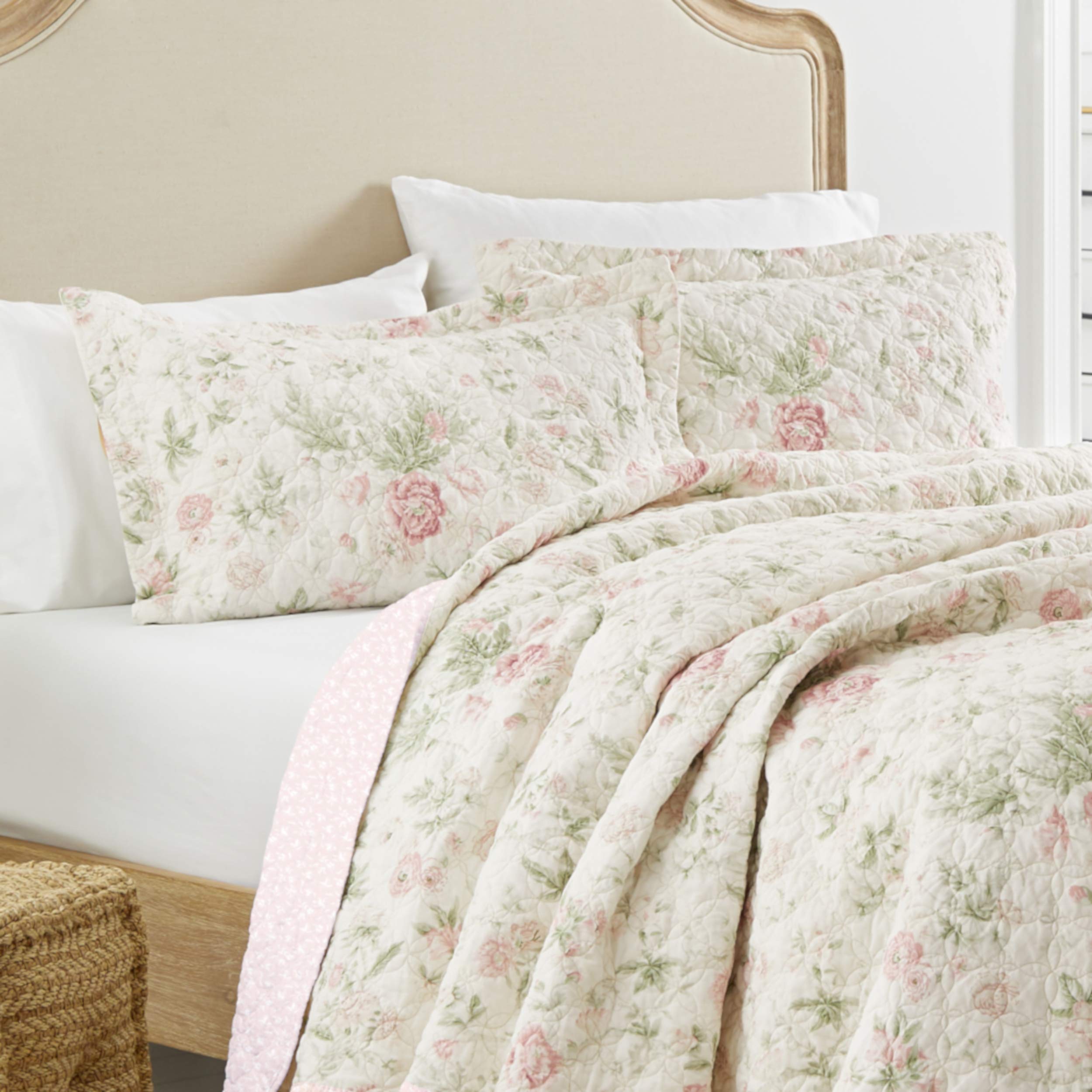Laura Ashley Queen Quilt Set - Reversible 100% Cotton Bedding with Matching Shams, Lightweight All-Season Comforter for Master Bedroom & Guest Room (Breezy Floral Pink/Green, Queen Size)