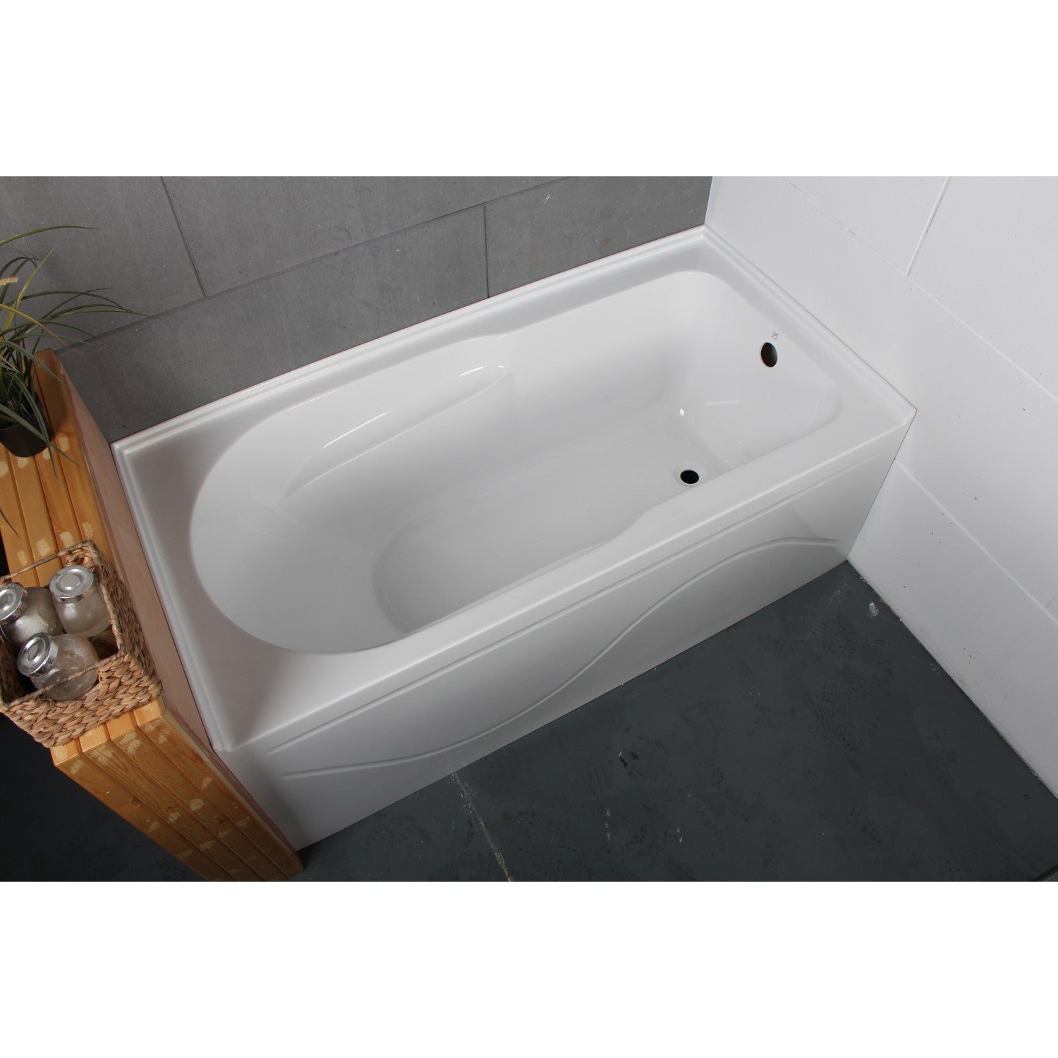 Aqua Eden VTAP603022R 60-Inch Acrylic Rectangular 3-Wall Alcove Bathtub - Anti-Slip Surface, Right-Hand Drain, Glossy White - Perfect for Small Bathrooms, Spa-Like Relaxation & Modern Home Decor