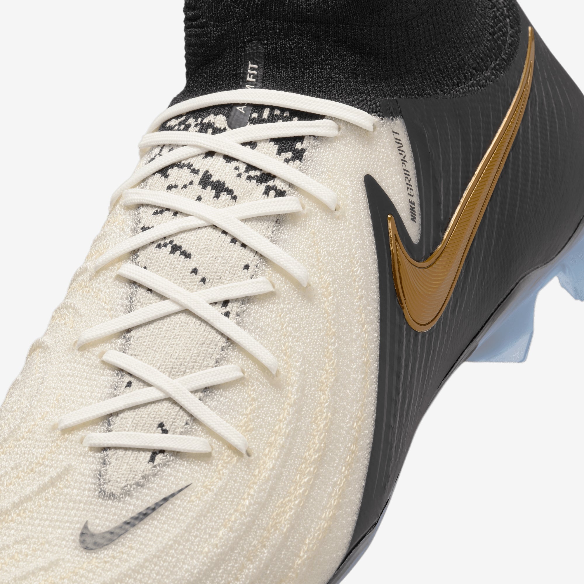 Nike Phantom Luna 2 Elite FG Soccer Cleats - Lightweight Football Boots for Men with Dynamic Fit Collar | Perfect for Turf Matches & Training Sessions