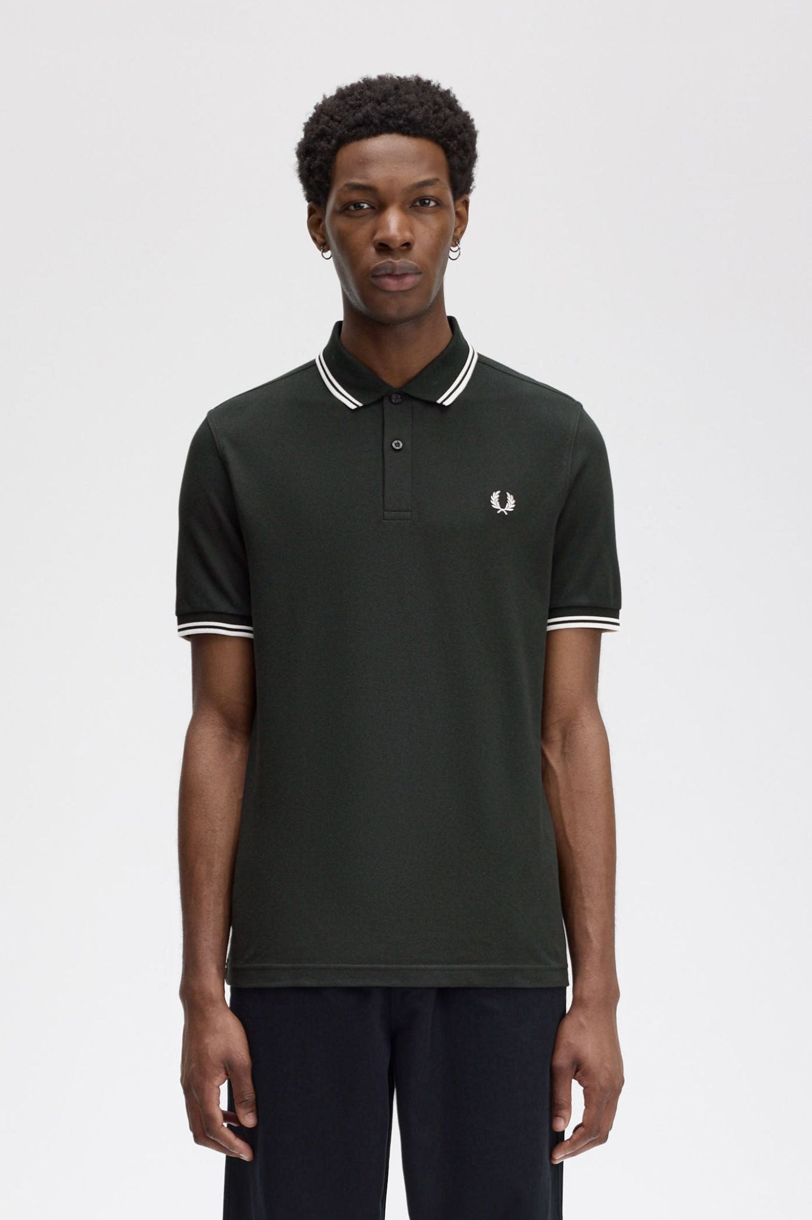 BURTN RED/ NAVY