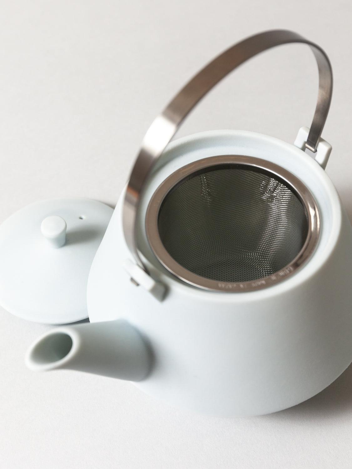 Premium Porcelain Teapot with Infuser - Elegant Tea Brewing Pot for Loose Leaf Tea, Perfect for Home, Office & Gift Giving | Ceramic Teapot for Herbal, Green & Black Tea