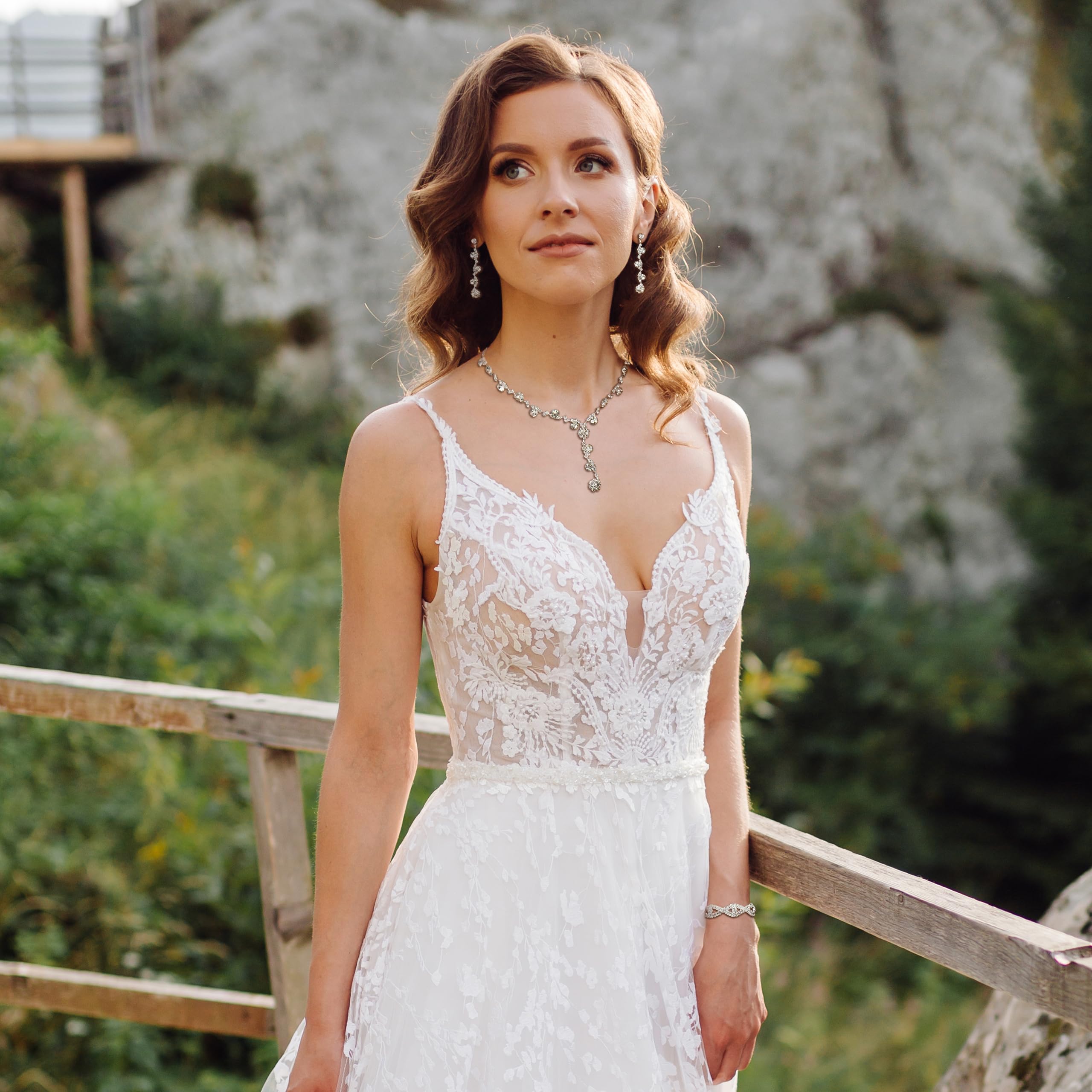 Elegant Silver Rhinestone Wedding Jewelry Set for Brides & Bridesmaids - Necklace, Earrings & Bracelet Set | Formal Costume Jewelry for Women | Perfect for Weddings, Proms & Special Occasions