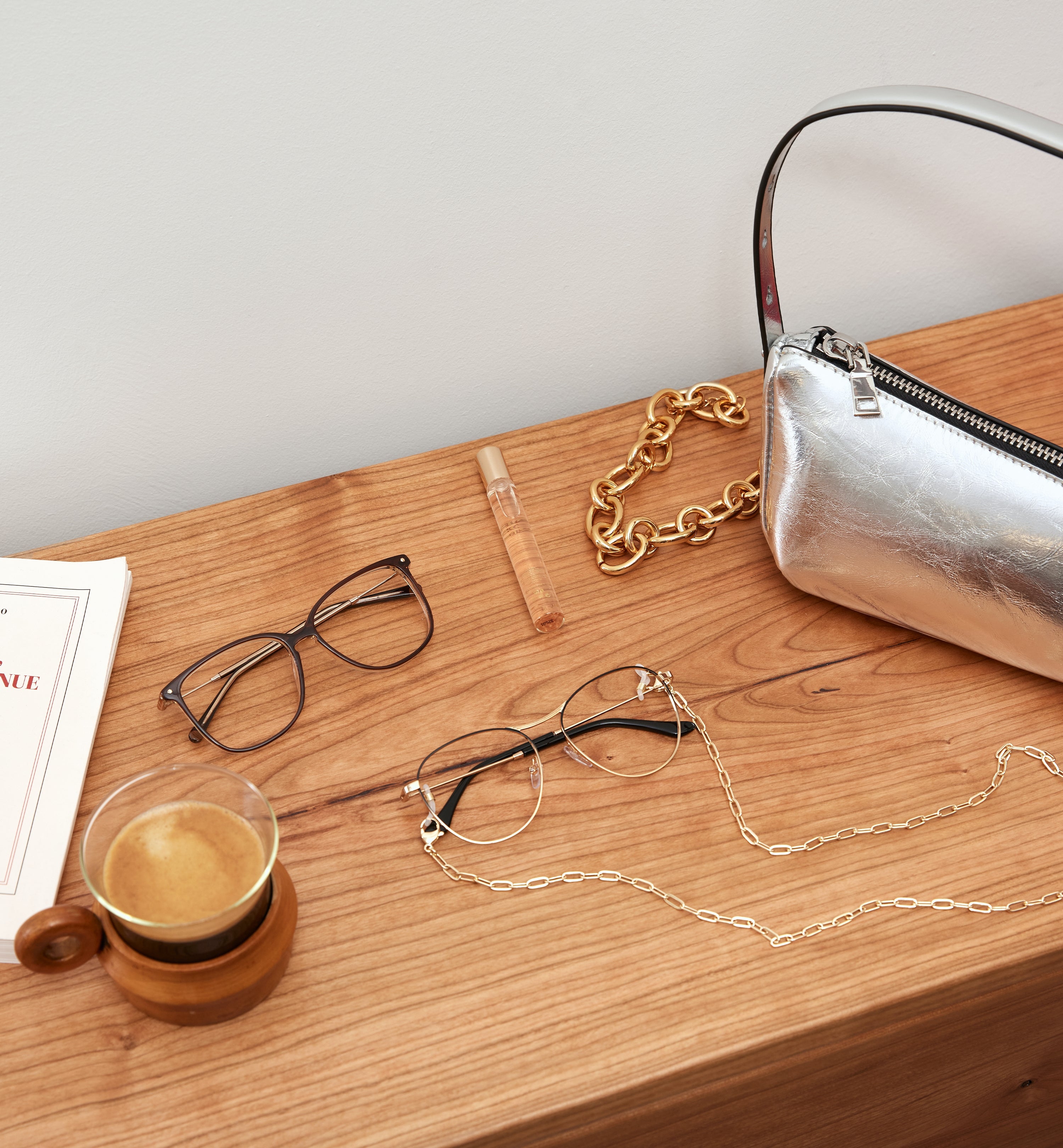 Elegant Stainless Steel Eyewear Chain for Glasses - Adjustable & Lightweight Eyeglass Holder for Reading, Driving & Daily Use