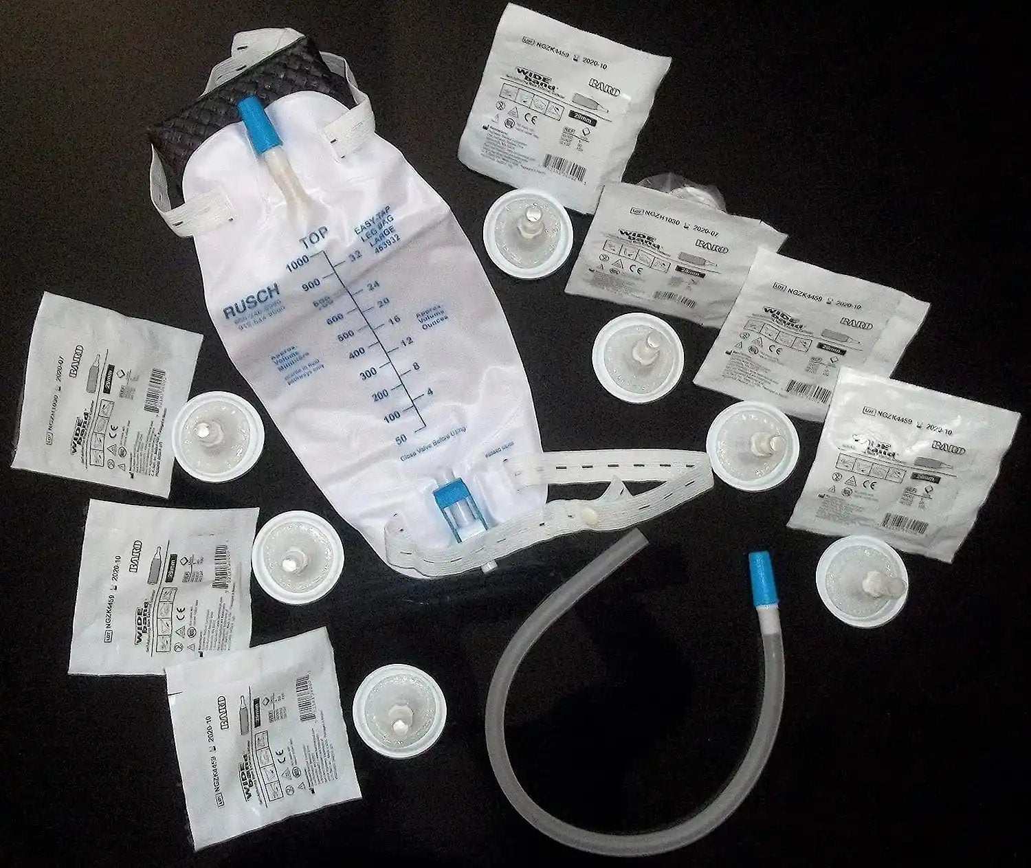 **7-Pack External Condom Catheters for Men - 32mm Intermediate Size with Self-Seal & 1000ml Premium Leg Bag - Complete Urinary Incontinence Kit for Daily Use, Travel & Active Lifestyle**