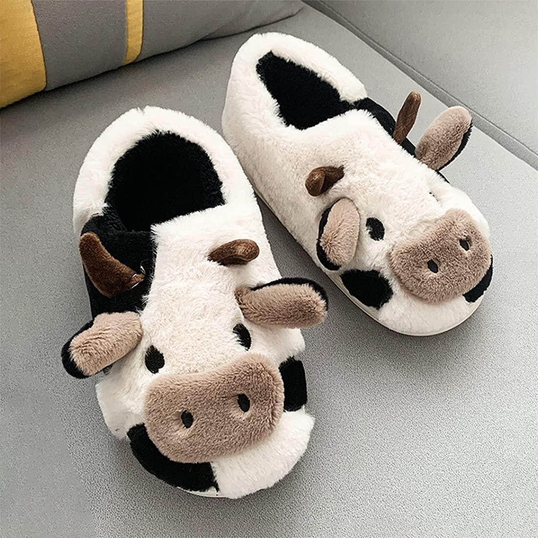 Menore Cartoon Animal Fuzzy Slippers - Warm Winter House Shoes for Women & Girls, Soft Plush 3D Animal Design, Non-Slip Indoor Slippers, Cozy Bedroom & Home Footwear - Perfect for Lounging, Sleepovers & Relaxing at Home