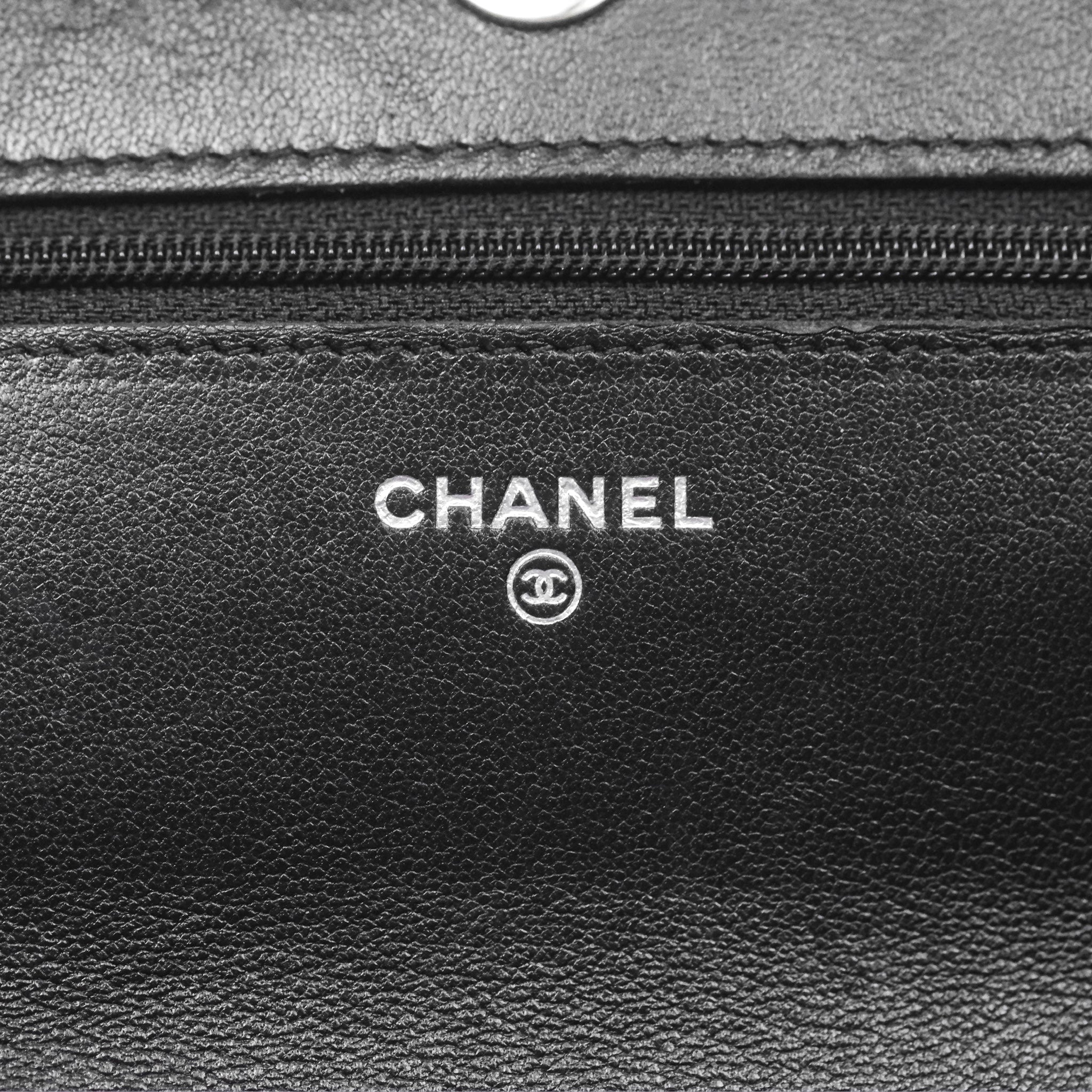 Chanel 19 Wallet on Chain WOC Black Mixed Hardware - Luxury Crossbody Bag for Women, Perfect for Evening Parties & Daily Use