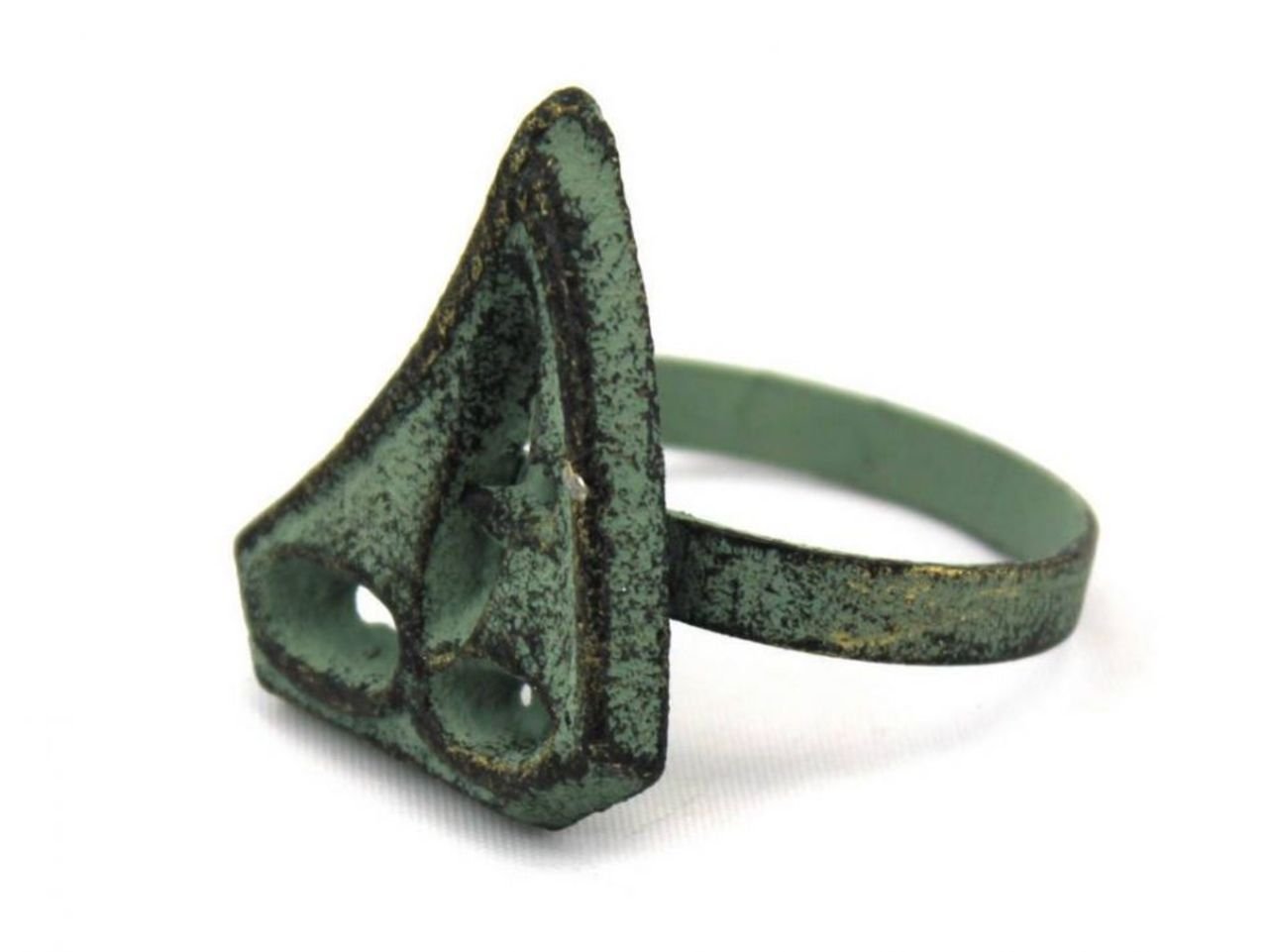 Hampton Nautical 2 Inch Bronze Cast Iron Sailboat Napkin Ring - Antique Nautical Decor for Dining Table, Wedding, and Beach House Decorations
