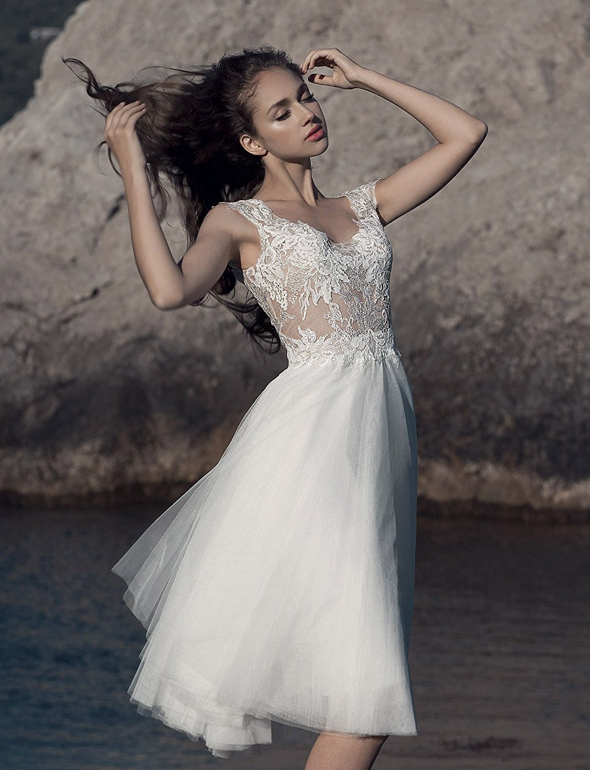 Lorderqueen Women's A-Line Short Beach Wedding Dress - Lace Tulle Prom Gown for Brides, Bridesmaids & Special Occasions | Perfect for Beach Weddings, Garden Parties & Cocktail Events