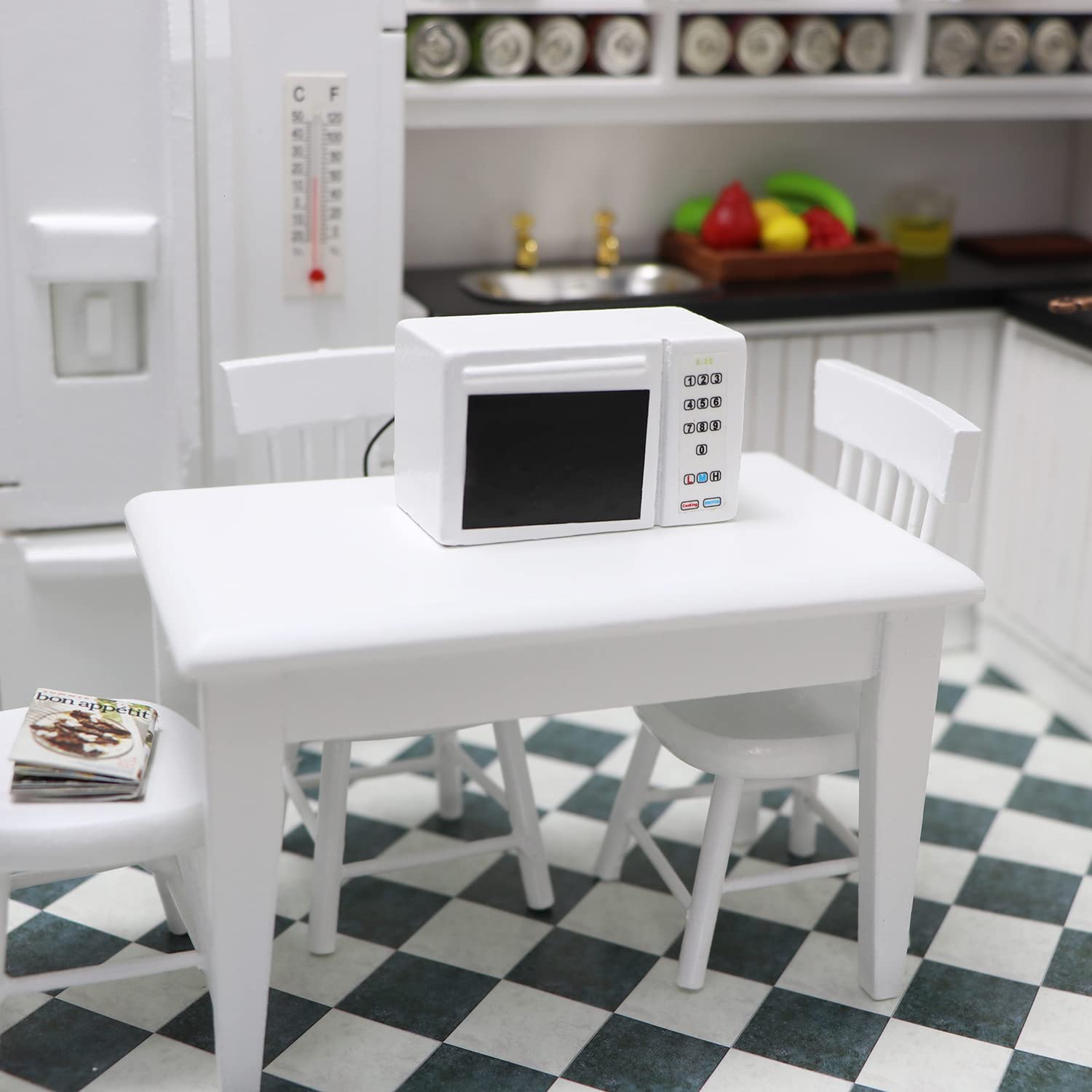 1:12 Scale Miniature Microwave Oven - High Simulation Dollhouse Kitchen Accessories, White & Black - Perfect for Dollhouse Decor, Miniature Kitchen Scenes, and Model House Displays