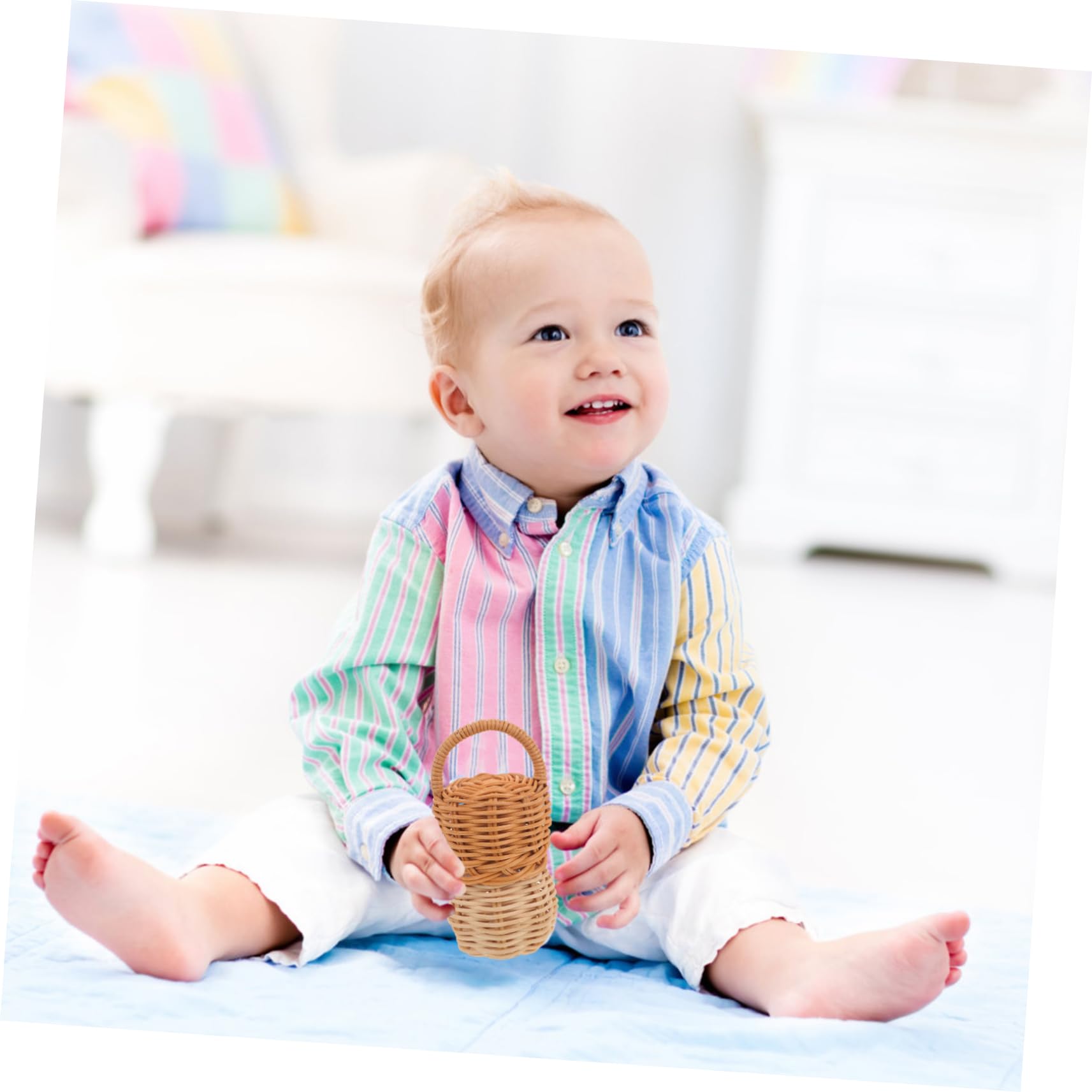 CIMAXIC Natural Rattan Pine Nut Rattle Toy - Handheld Baby Shaker & Musical Bell for Newborns - Perfect for Sensory Play, Early Learning & Infant Development