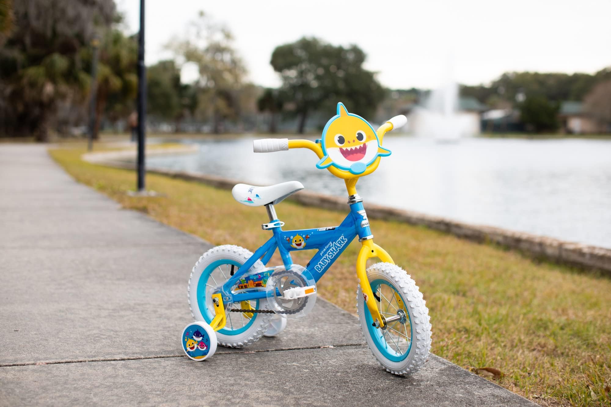 Dynacraft Kids' Baby Shark 12 Inch Bike with Training Wheels - Perfect for Toddlers Learning to Ride | Fun Outdoor Play & Birthday Gifts