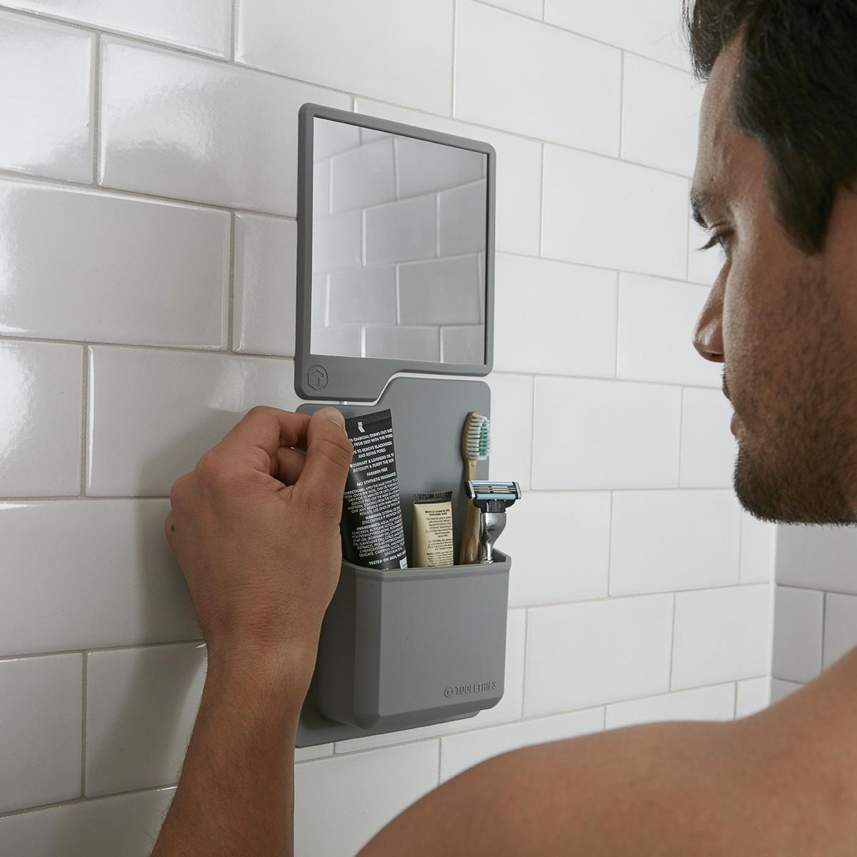 TOOLETRIES The Oliver Fog-Free Shower Mirror - Anti-Fog Bathroom Mirror for Shaving & Grooming - Perfect for Travel & Home Use