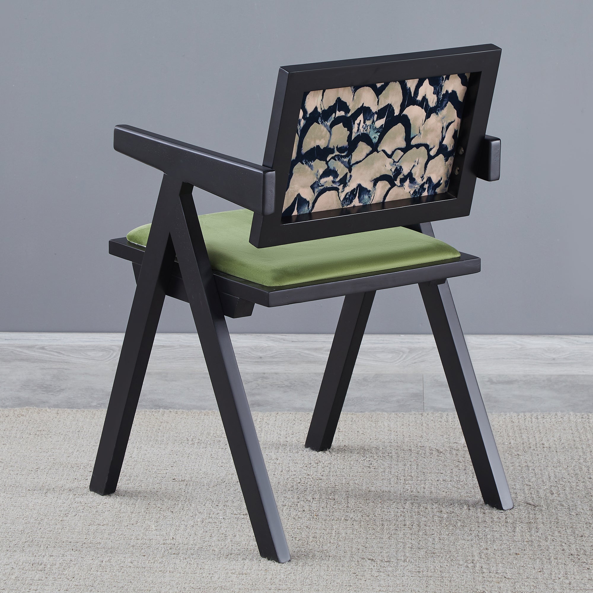 Solid Wood Dining Chairs with Armrests - Natural Rubber Wood & Rattan Woven Design for Kitchen, Dining Room, or Outdoor Patio
