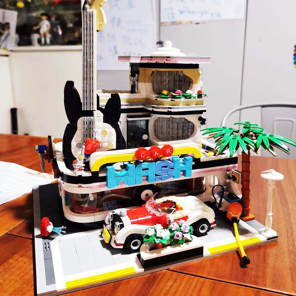 JIE STAR 89105 The Car Wash Shop Building Kit - 2458pcs Creative Construction Toy for Kids, Perfect for Car Wash Play, STEM Learning & Birthday Gifts